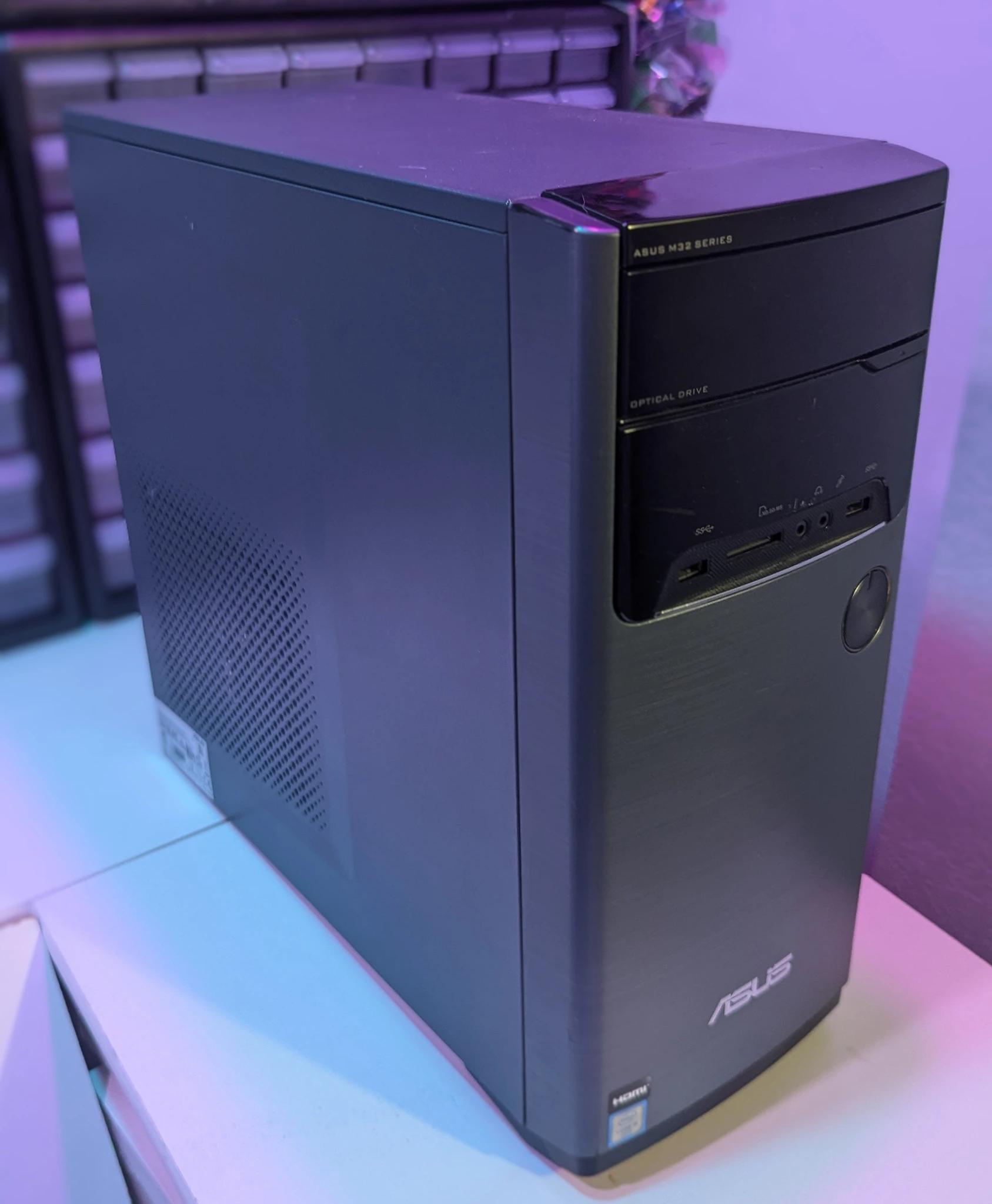 ASUS M32CD Series | Intel i5 6400 | MSI GTX GeForce 1060 | 16GB DDR4 Corsair | 1TB HDD & 240GB SSD