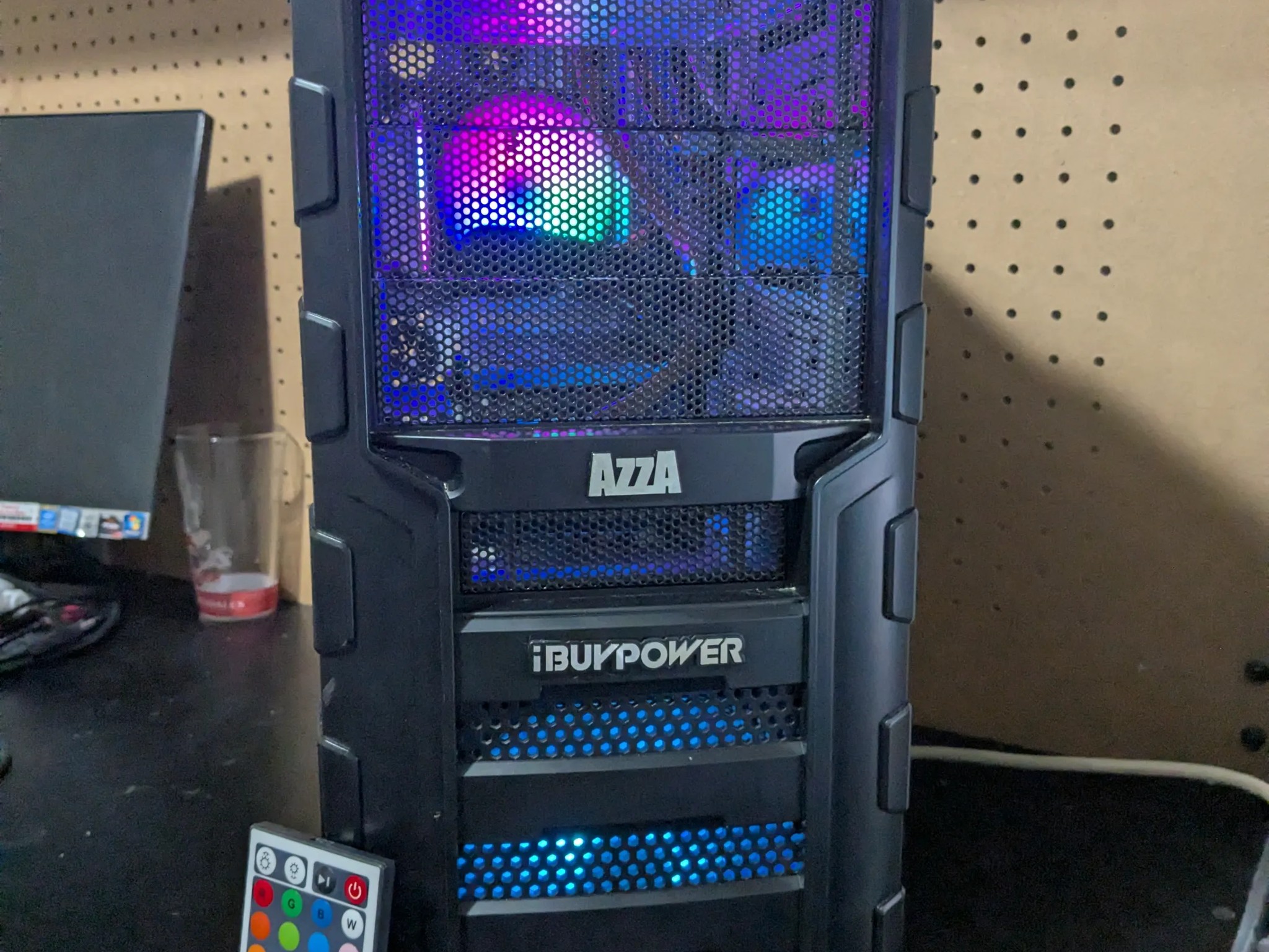 120 FPS Fortnite | 180 Day Warranty | i5-4670, 16GB RAM, 256GB SSD, GTX 970 4GB, RGB, Win10, Wifi