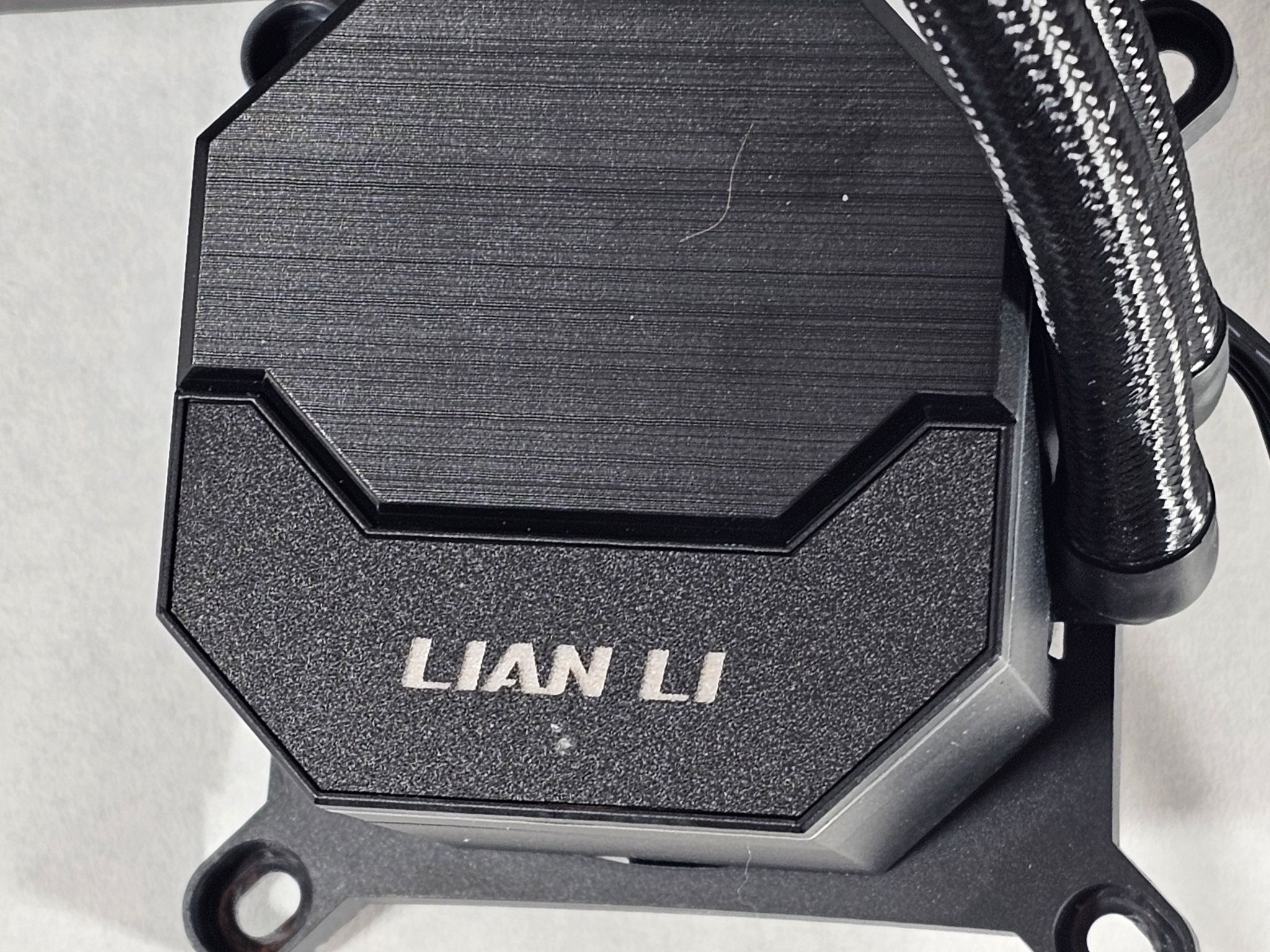 360mm Lian LI AIO RGB CPU Liquid Cooler for AMD AM4 - 2 RGB Controllers included