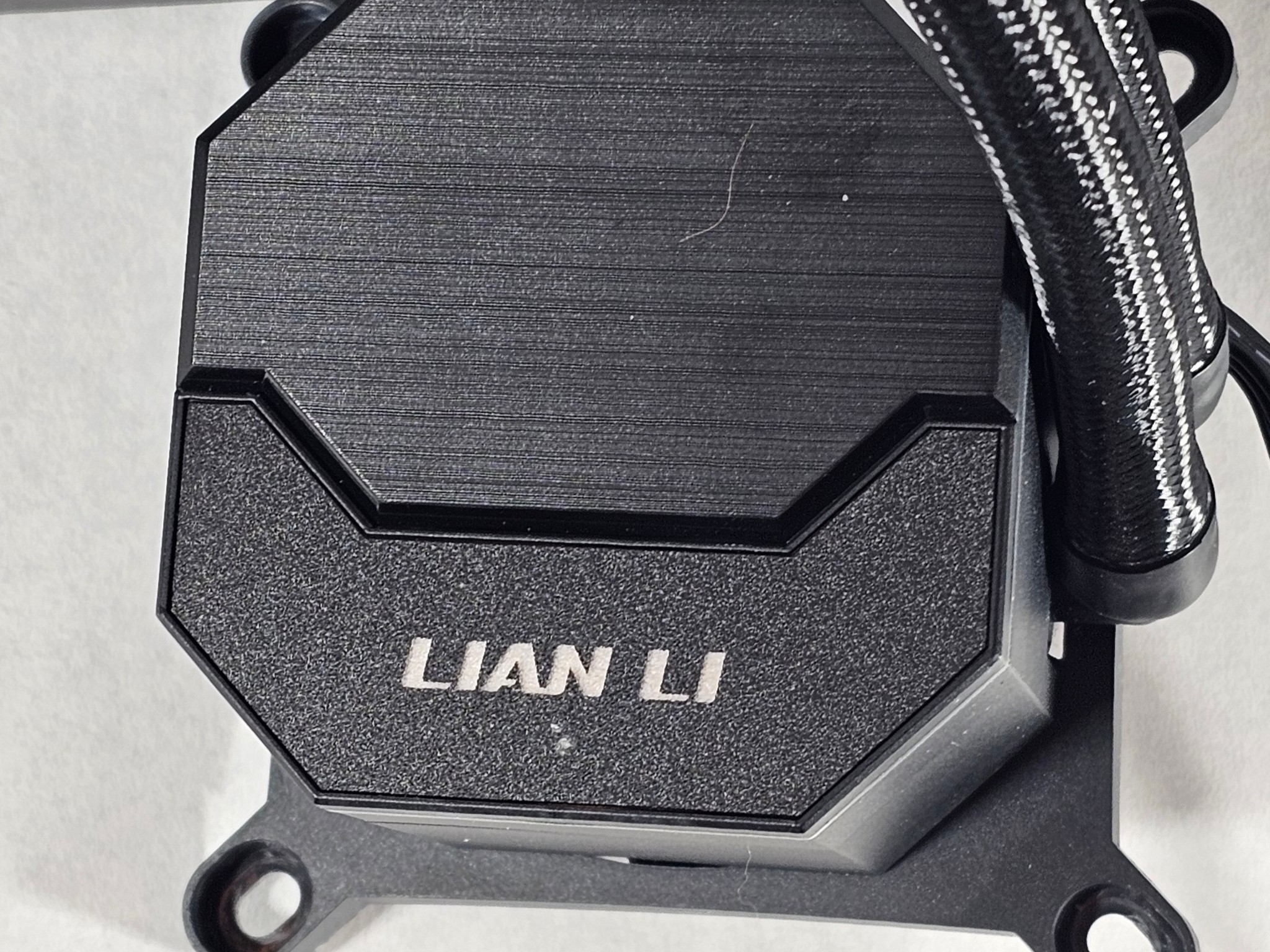 360mm Lian LI AIO RGB CPU Liquid Cooler for AMD AM4 - 2 RGB Controllers included