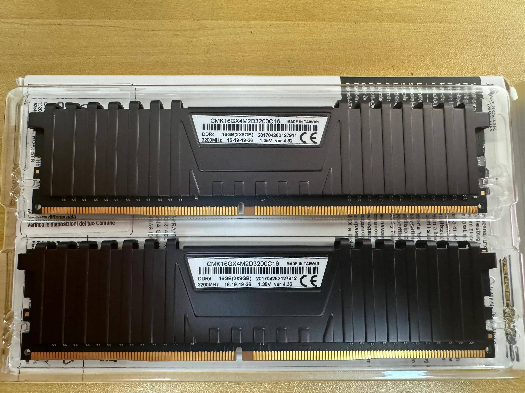 CORSAIR VENGEANCE LPX - 16GB - DDR4 3200Mhz