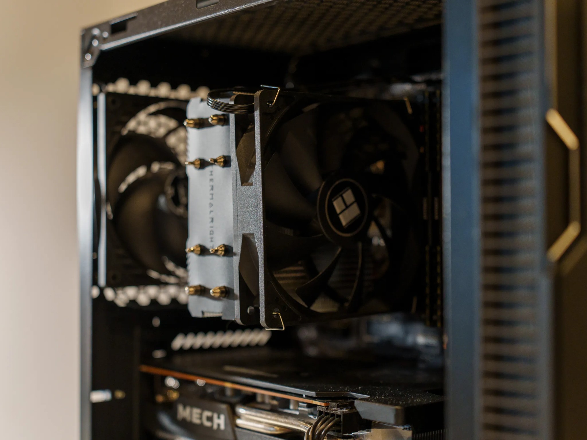 Budget Gaming Computer AMD 5600x - 16GB DDR4 - 500GB M.2 - 6600XT