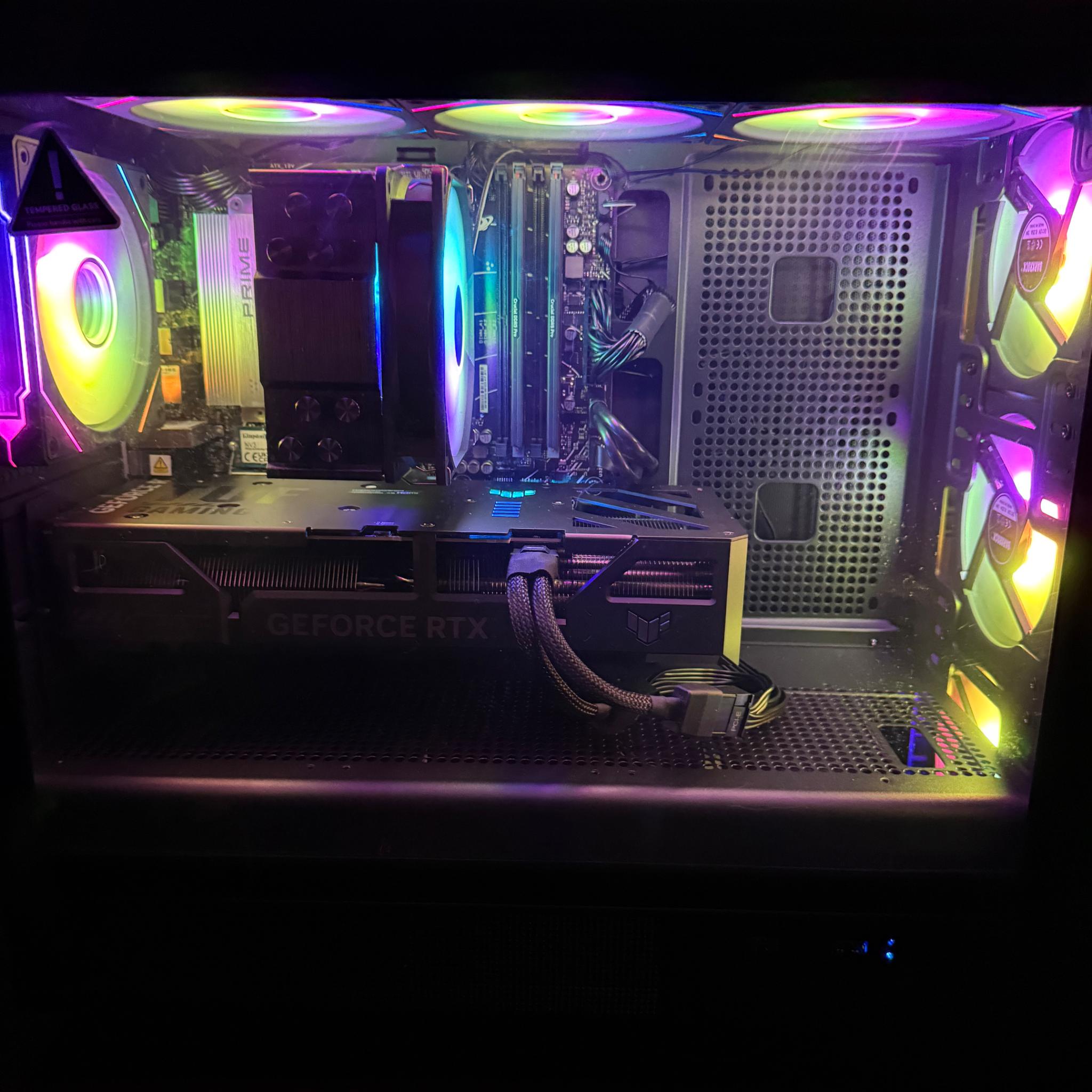 Walnut Wood Gaming PC - Geforce RTX 5060 Ti - Ryzen 5 7600X - 32GB DDR5 - 1TB Nvme - Windows 11 Pro