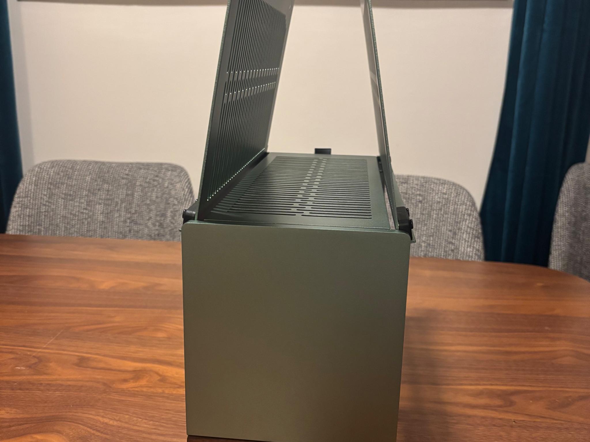 Fractal Terra Jade PC Case