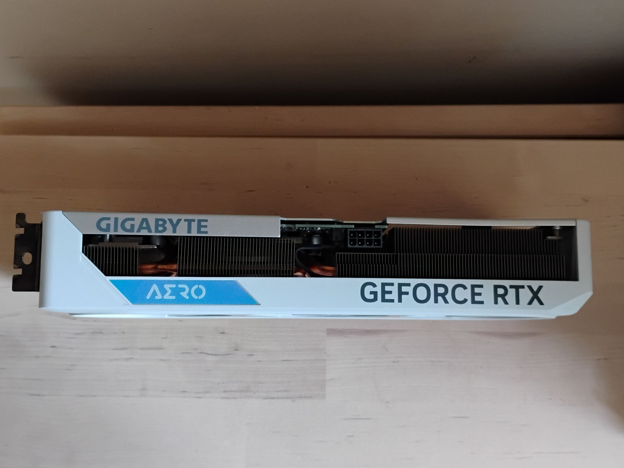 RTX 4060Ti 16gb Gigabyte Aero