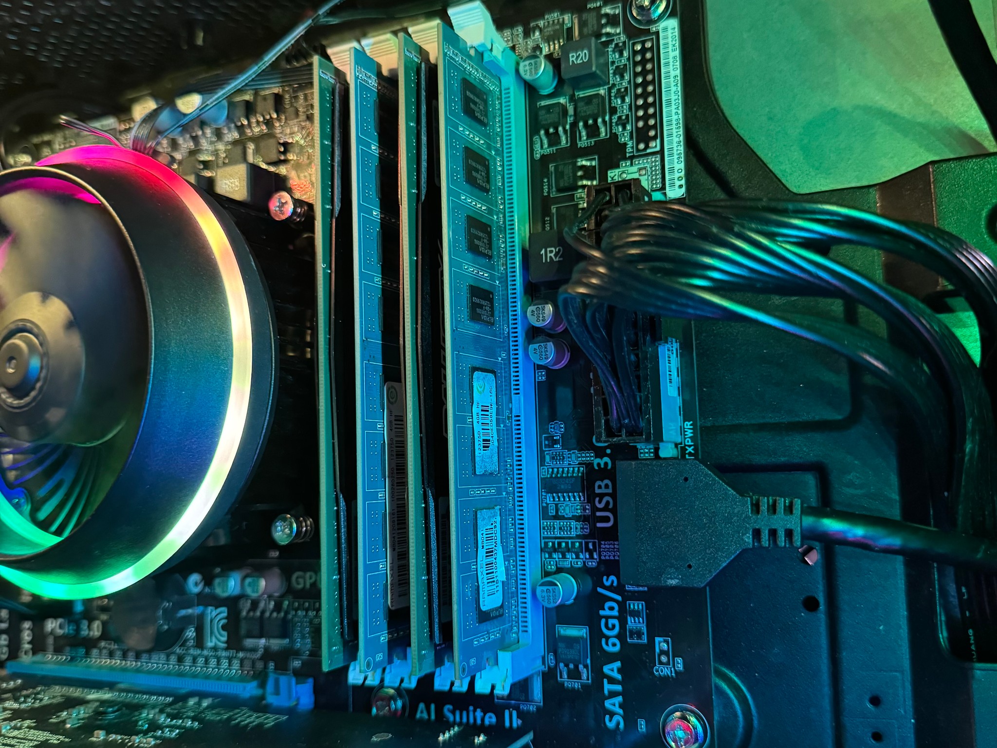 i5-3570K, GTX 1050 Ti MSI, 16GB RAM, 180GB SSD + 1TB HDD Gaming PC