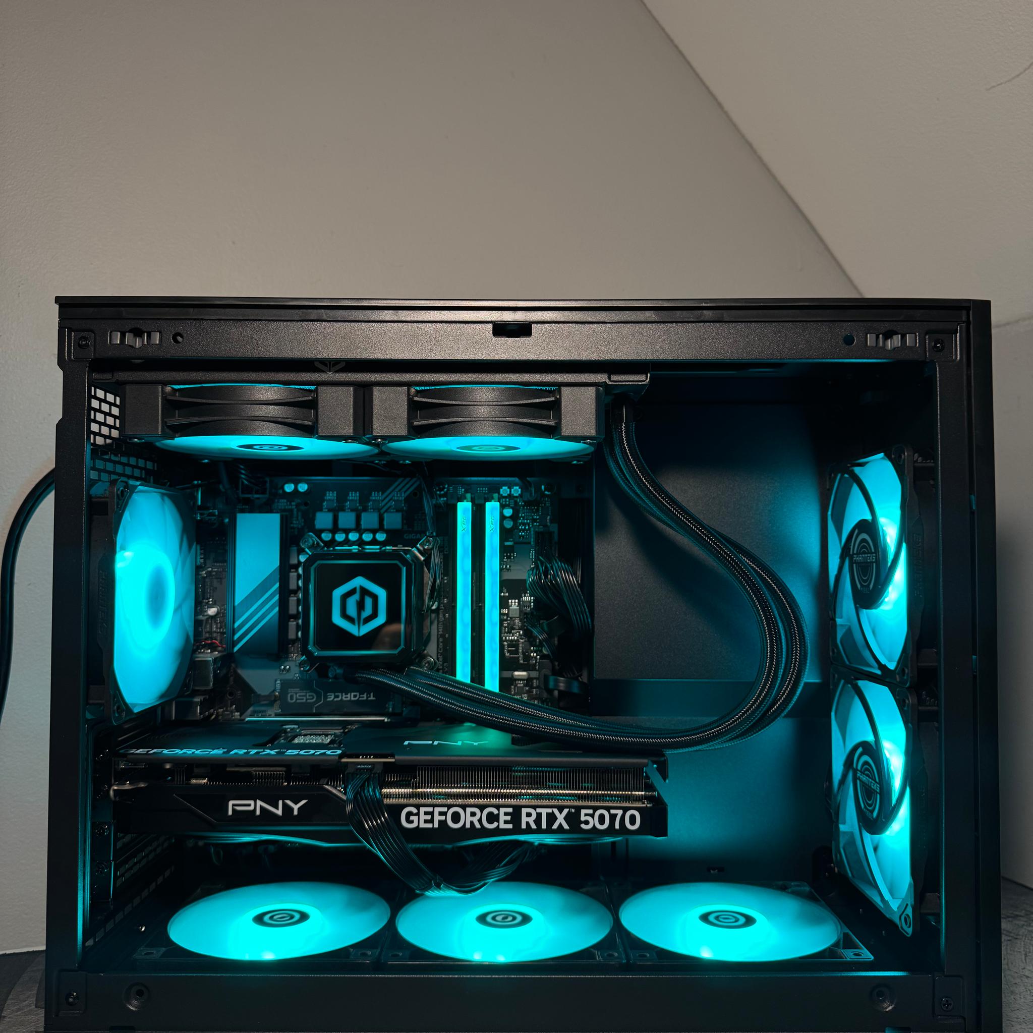 RTX 5070 | Core i7-14700F | 32GB DDR5 6000MT/s | 2TB Storage | Free Shipping