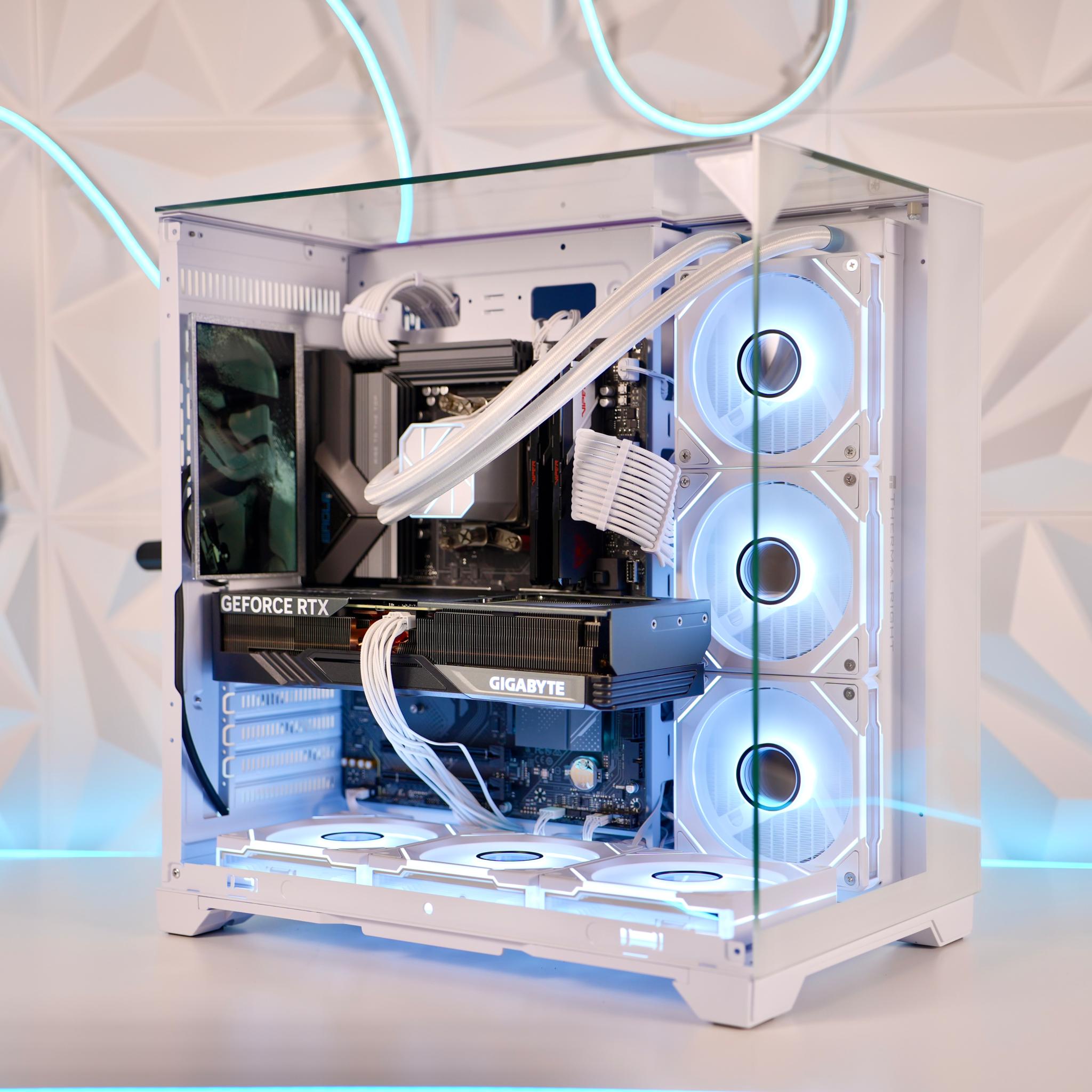 RTX 5070 & 7800X3D & 32 GB & 1TB NVME Gaming PC READ DESCRIPTION