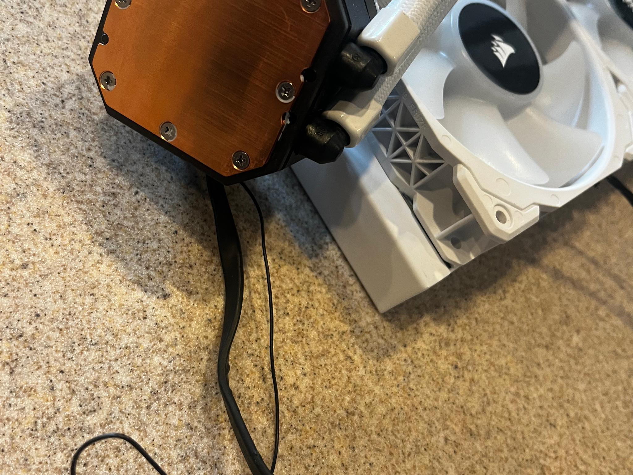 Corsair h100i white