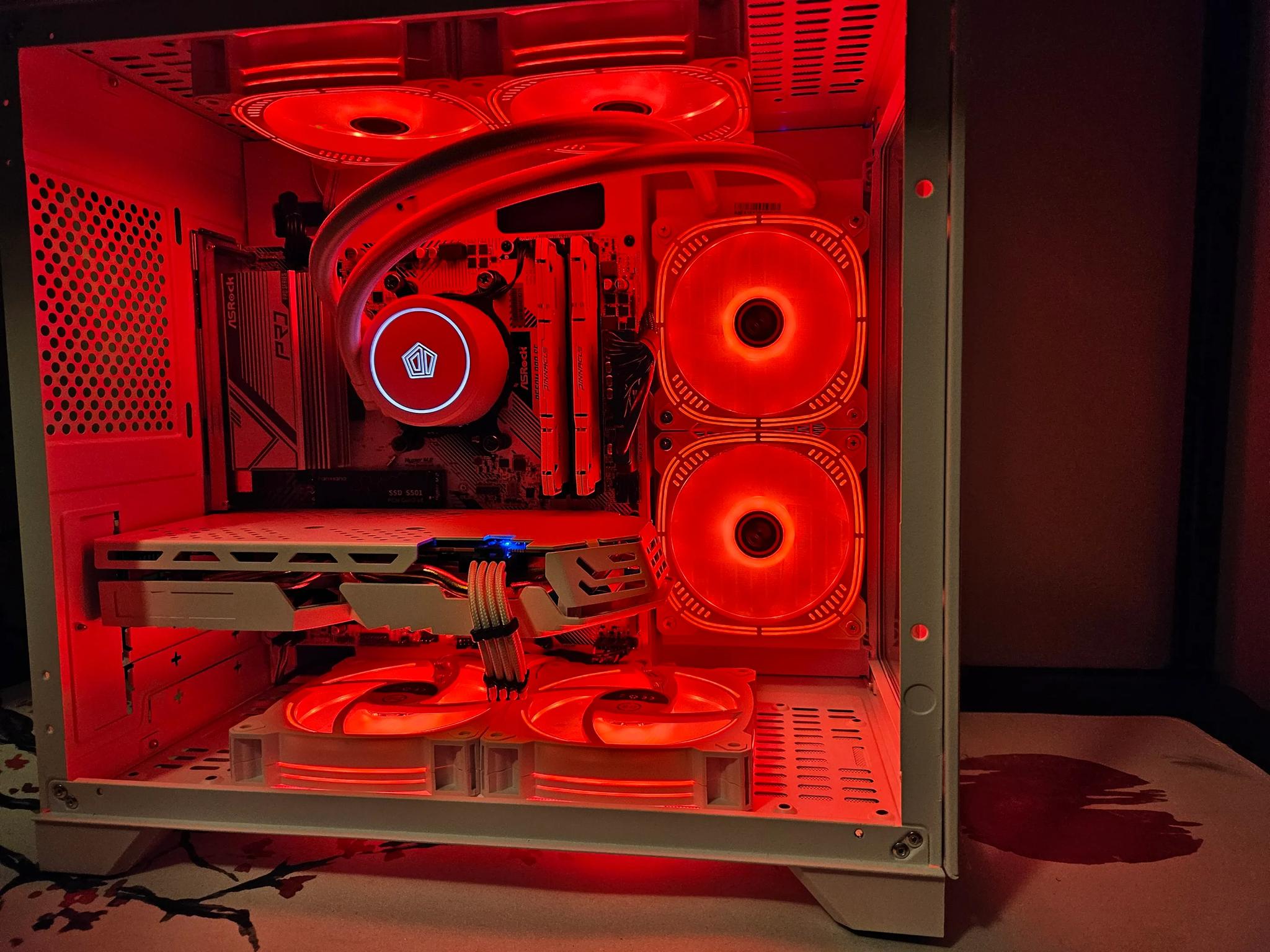 Arctic Rig Ryzen 5 5500 / 32GB DDR4/ 1TB SSD / Rx 6600