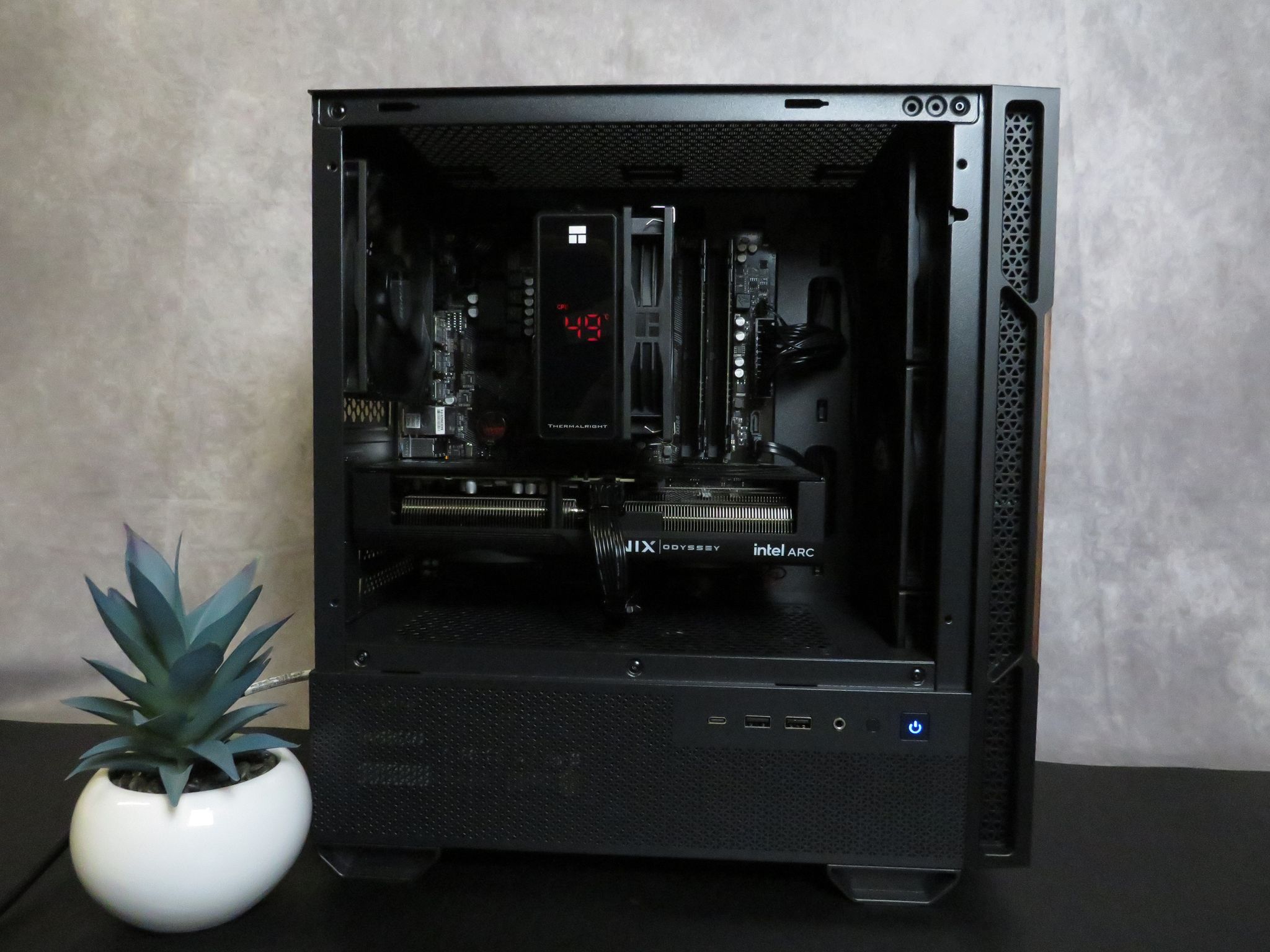 ARC 1440P Gamer! Ryzen 7 5700 + Intel Arc B580 + 16 GB DDR4 + 1 TB SSD