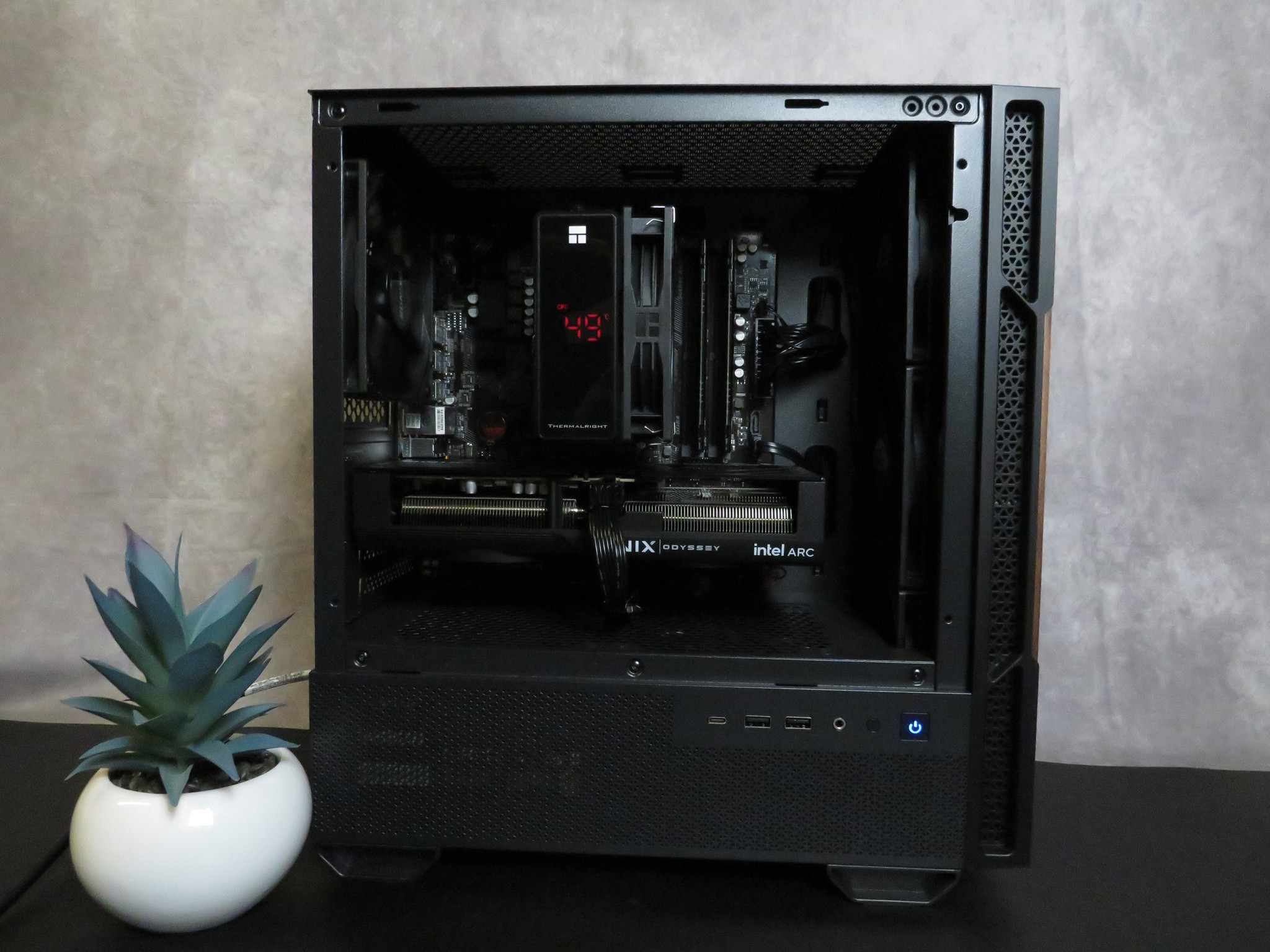 ARC 1440P Gamer! Ryzen 7 5700 + Intel Arc B580 + 16 GB DDR4 + 1 TB SSD