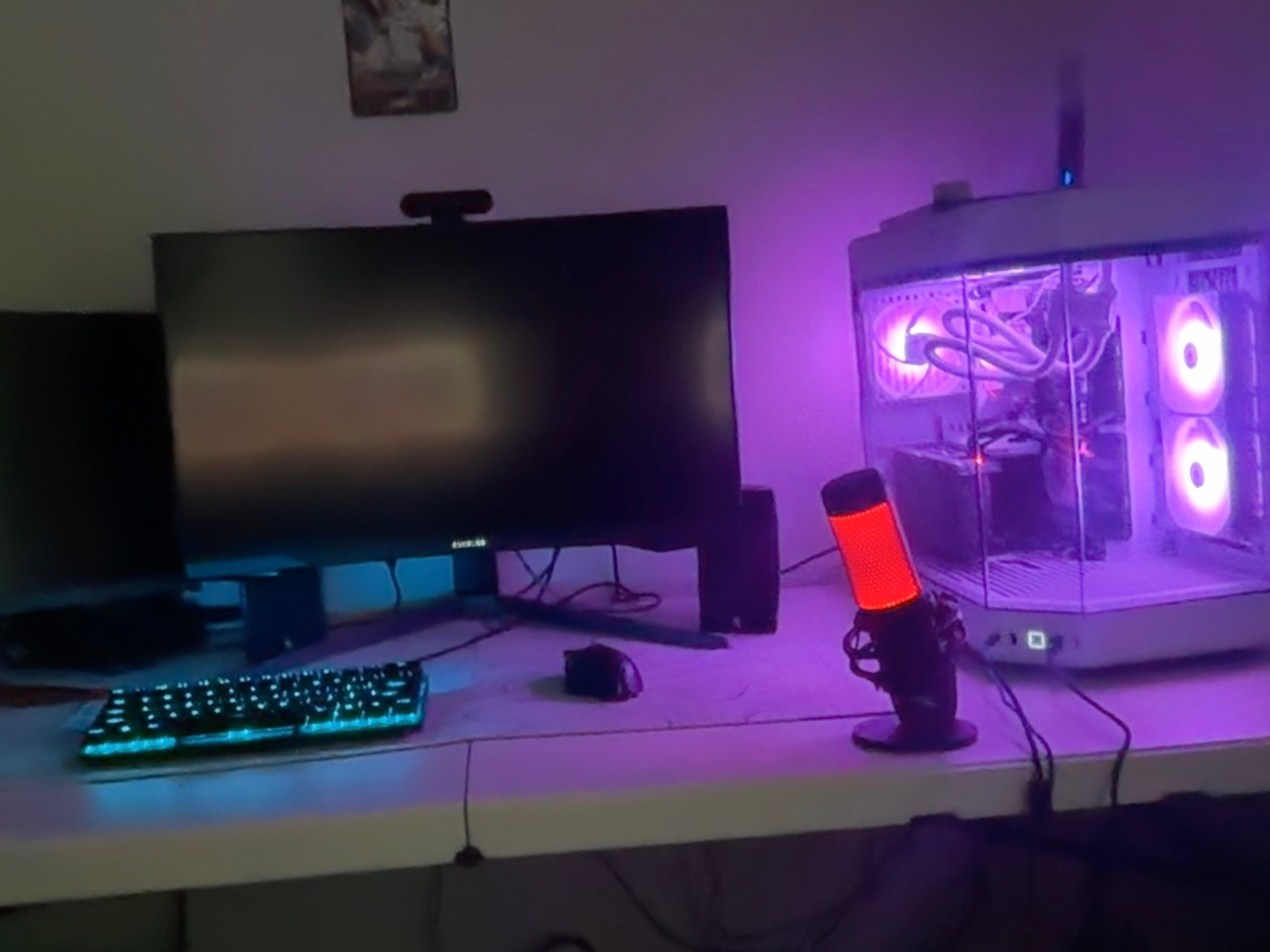 GeForce RTX 4070 Custom Beast Gaming PC - Ryzen 9 Water Cooled + 128GB RAM - 1000W Corsair PSU