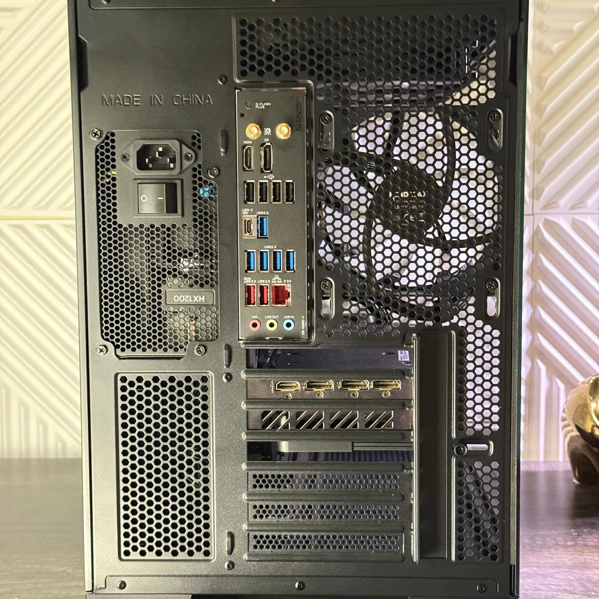 RTX 4090 | RYZEN 7800X3D | 64GB DDR5 | 2TB NVME | WIFI