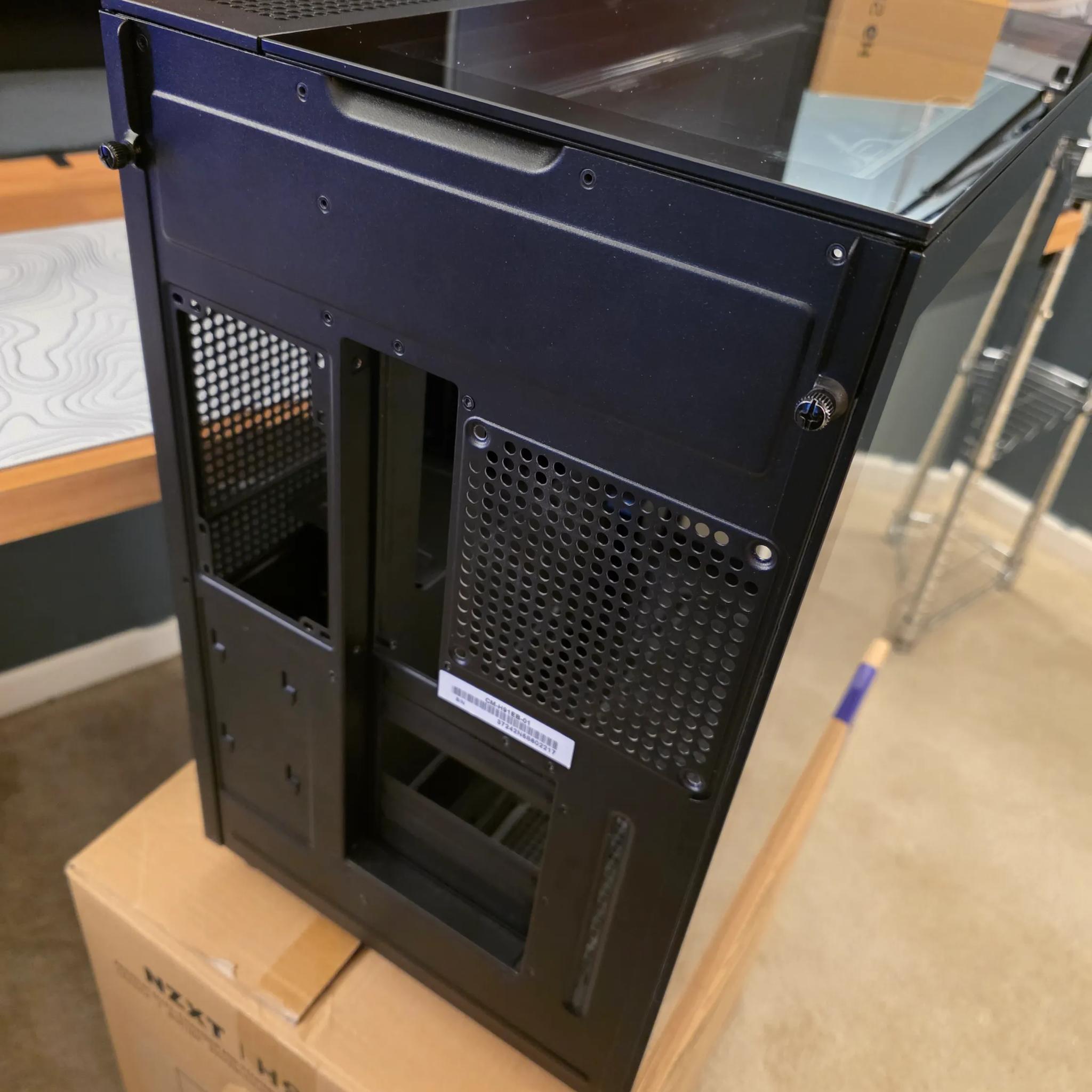 NZXT H9 Elite Tempered Glass ATX Mid-Tower Computer Case - Black EXTRA FANS