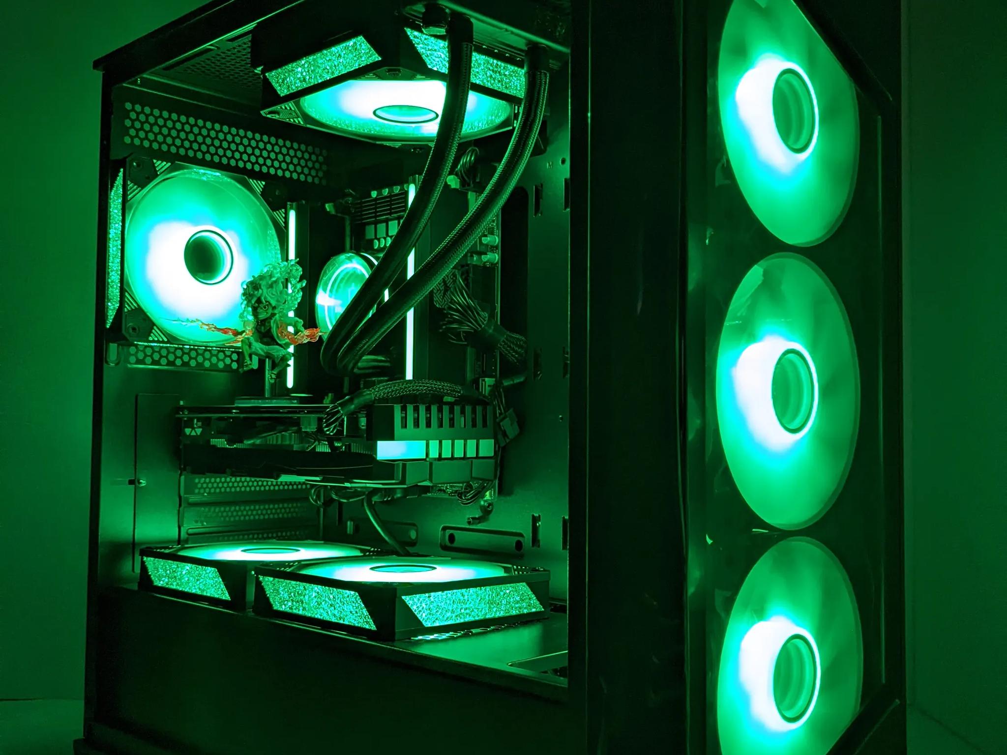 ヒドゥンドラゴン| RTX2060 Super| Intel@8-cores & 16-threads| 16GB DDR4| 1TB SSD| Windows 11 Pro