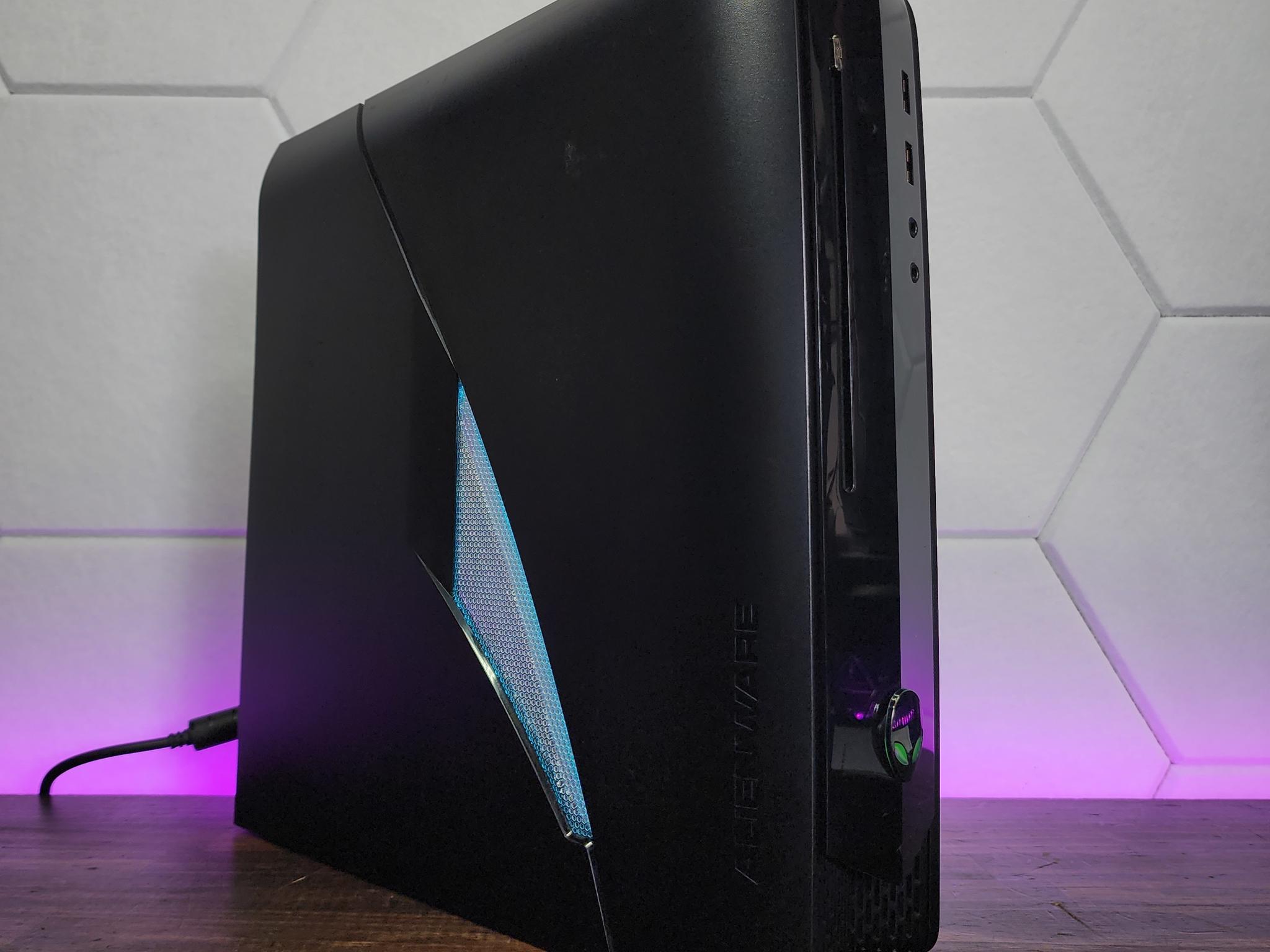 Alienware X51 R2 : Intel Core i7 4790 // GeForce GTX 960 // 12GB DDR3 // 480GB SSD