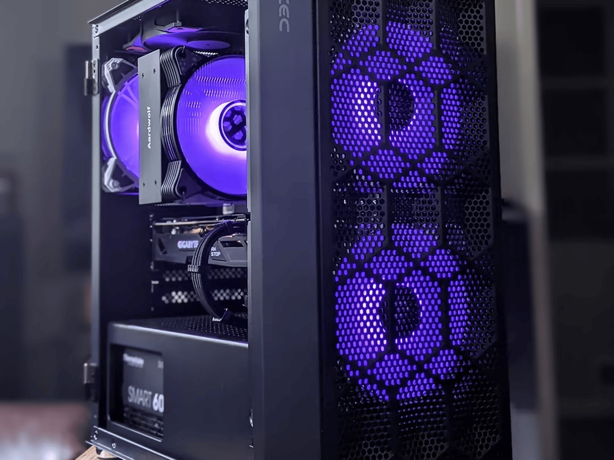 Zeno | Custom RGB Gaming PC | Intel Xeon RX 480