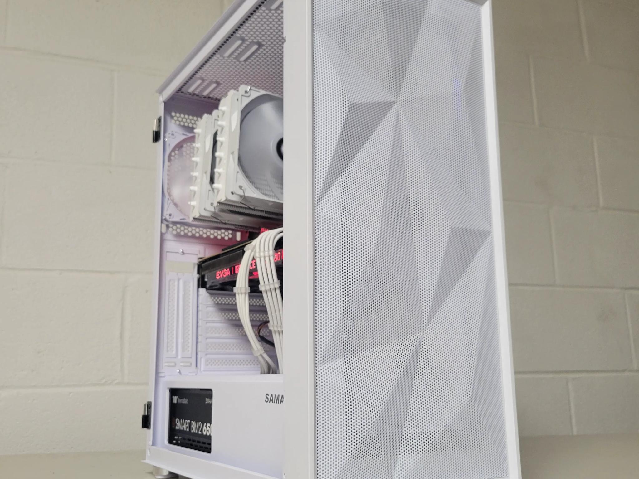 🔥🧊RTX 2080 8gb White Gaming PC🔥🧊 (Ryzen 5 5600x//RTX 2080 8gb)