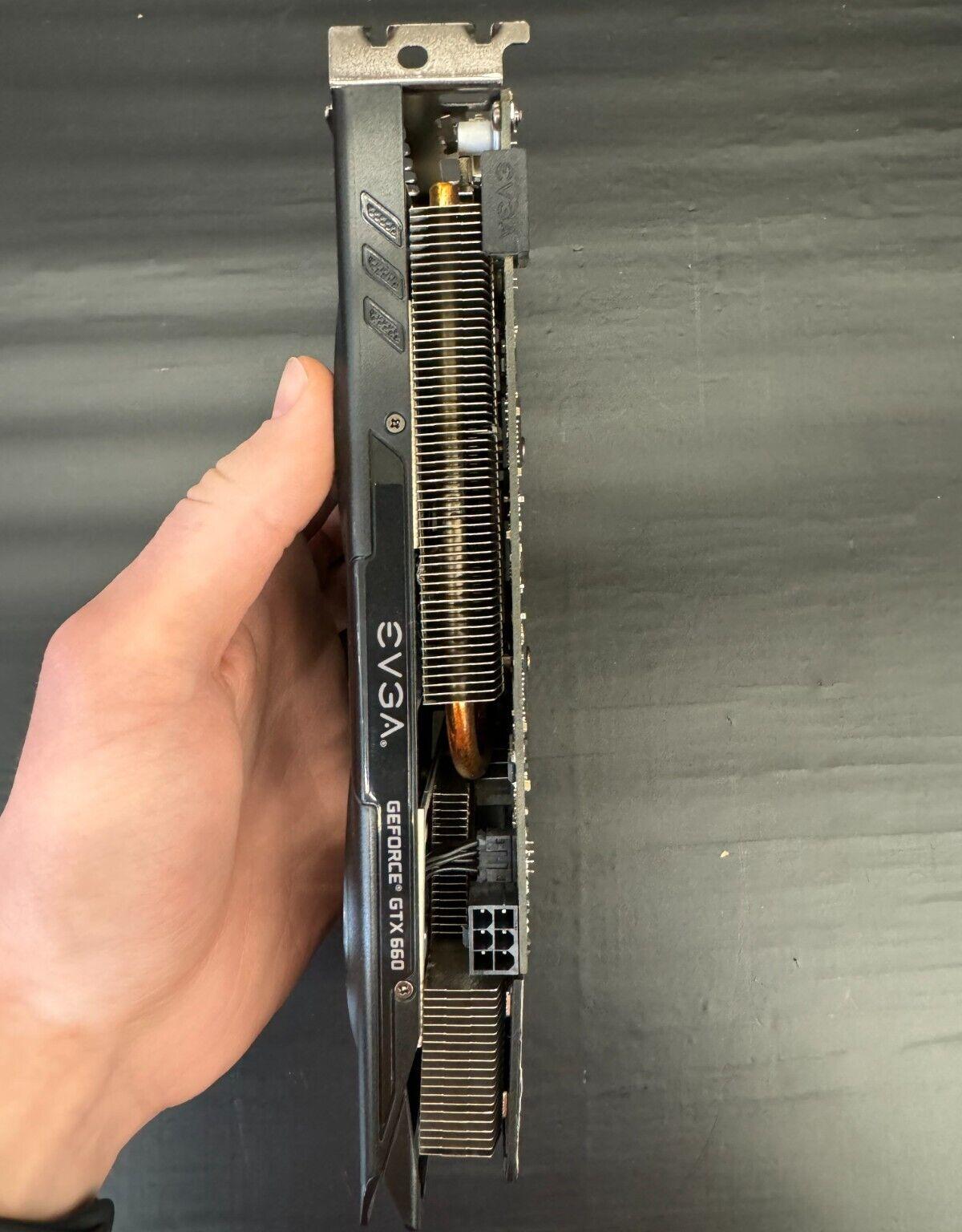 EVGA GeForce GTX 660 FTW 2GB GDDR5 Graphics Card - DisplayPort, HDMI, DVI