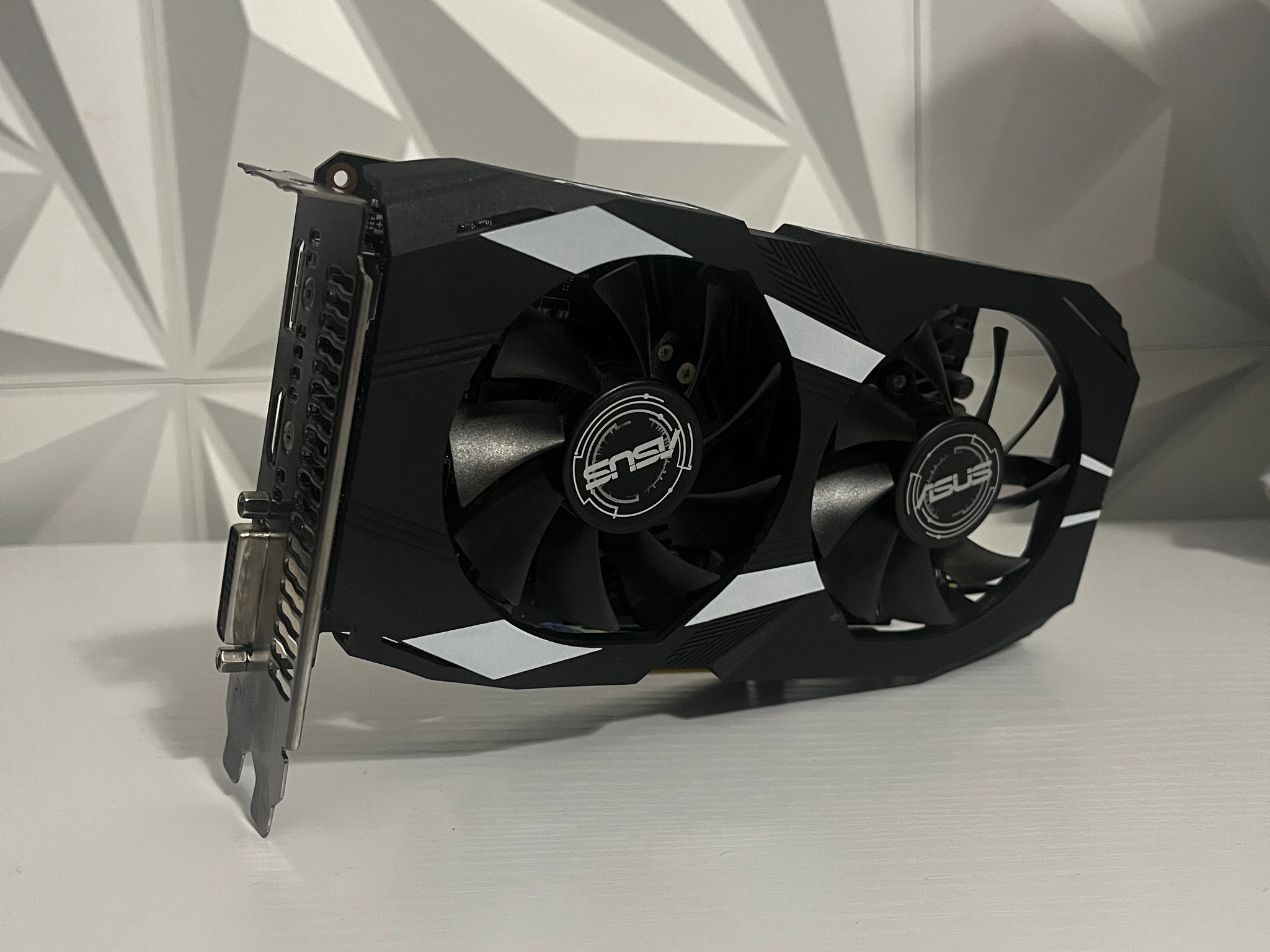 Asus GeForce GTX 1650 OC 4GB
