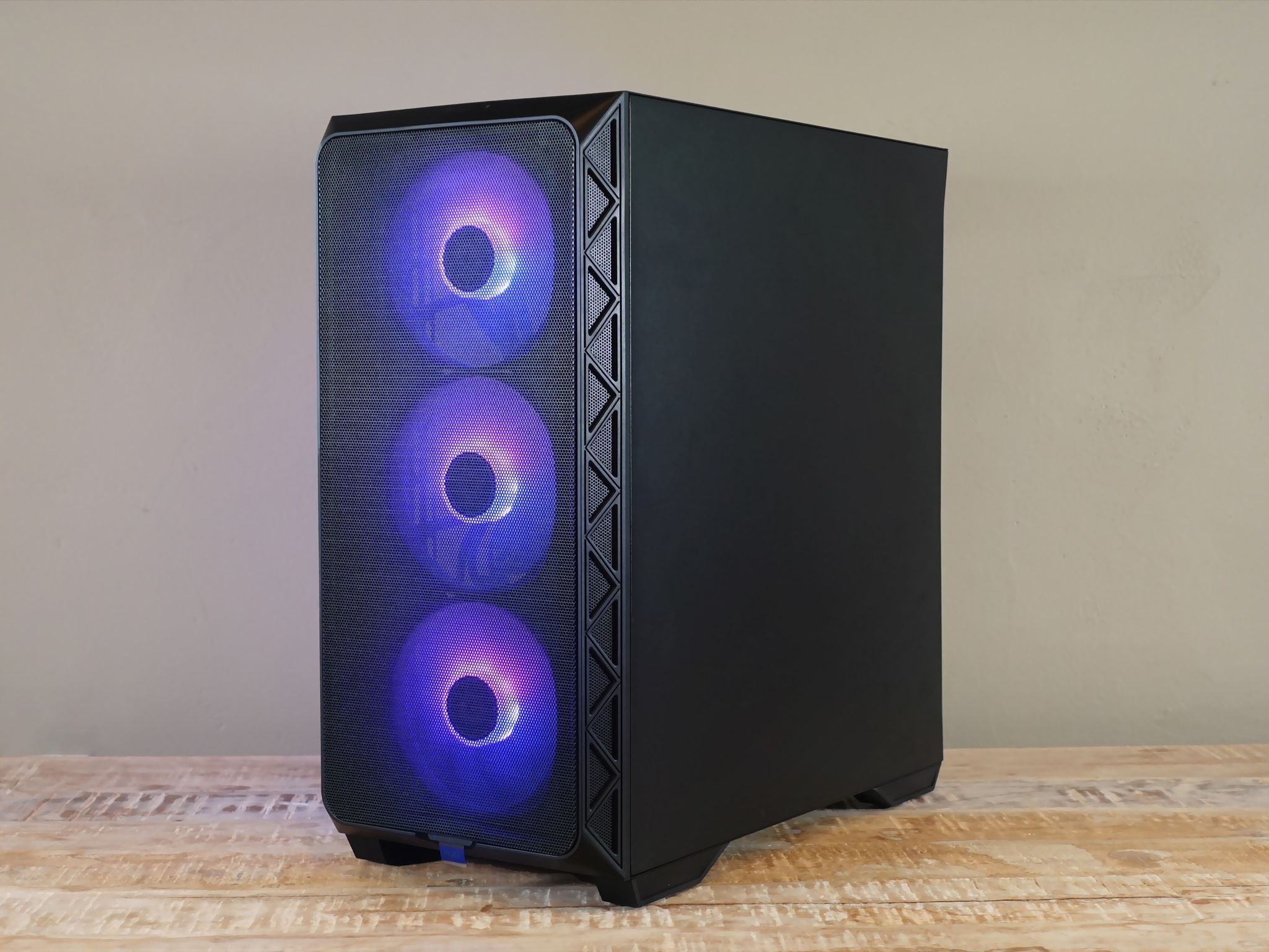 I9 14900k 4090 GAMING PC 64GB RAM 4tb ssd