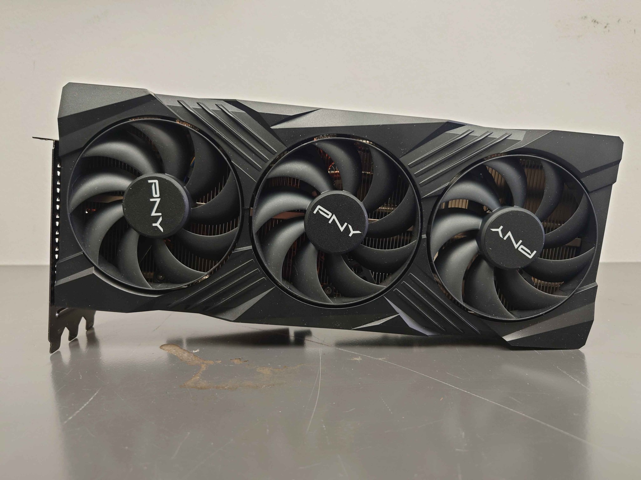 PNY VERTO GeForce RTX 4080 (Repasted, Repadded, 4090 Cooler)