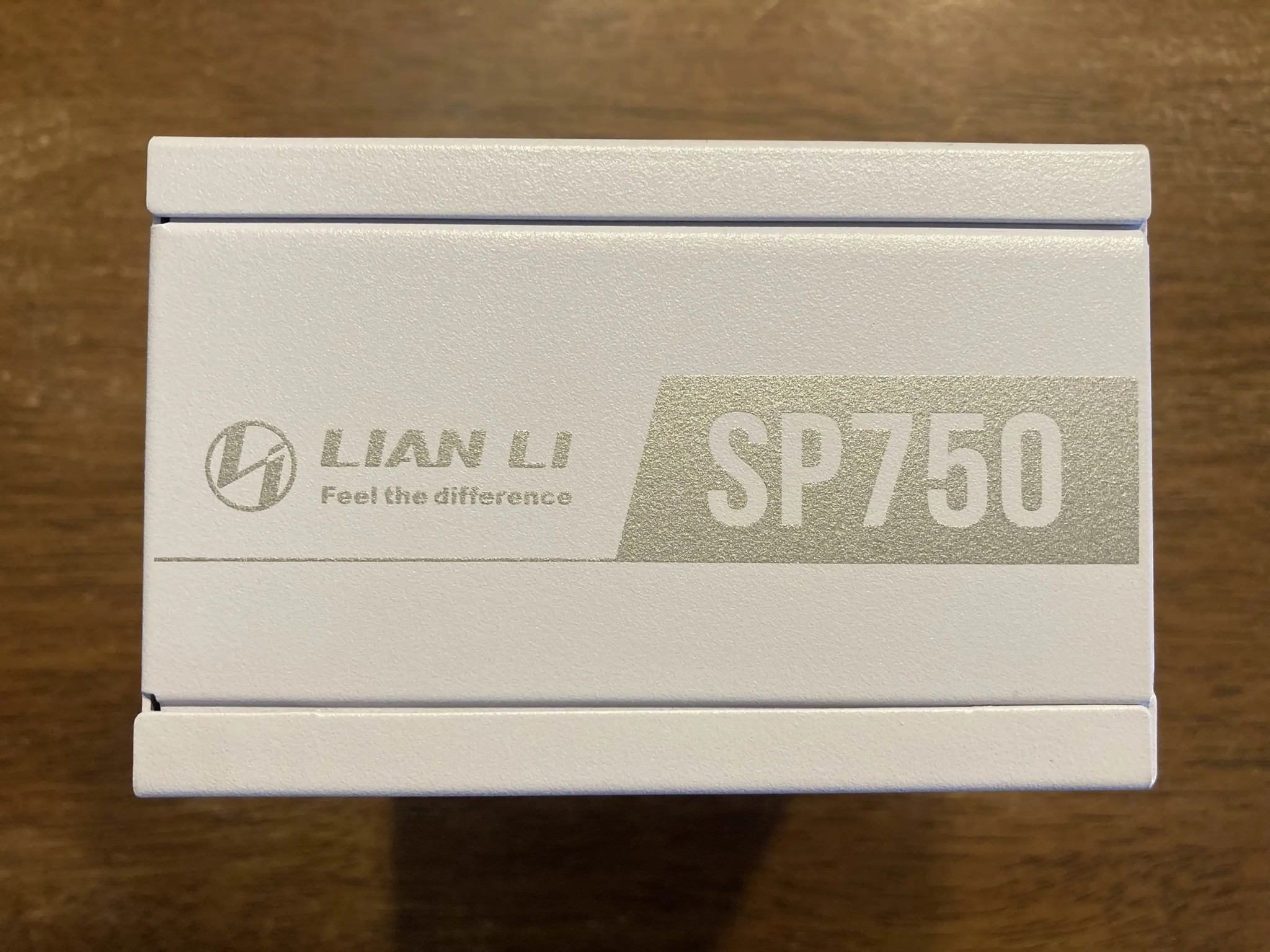 Lian Li SP750 750W 80+ Gold Fully-Modular SFX Power Supply