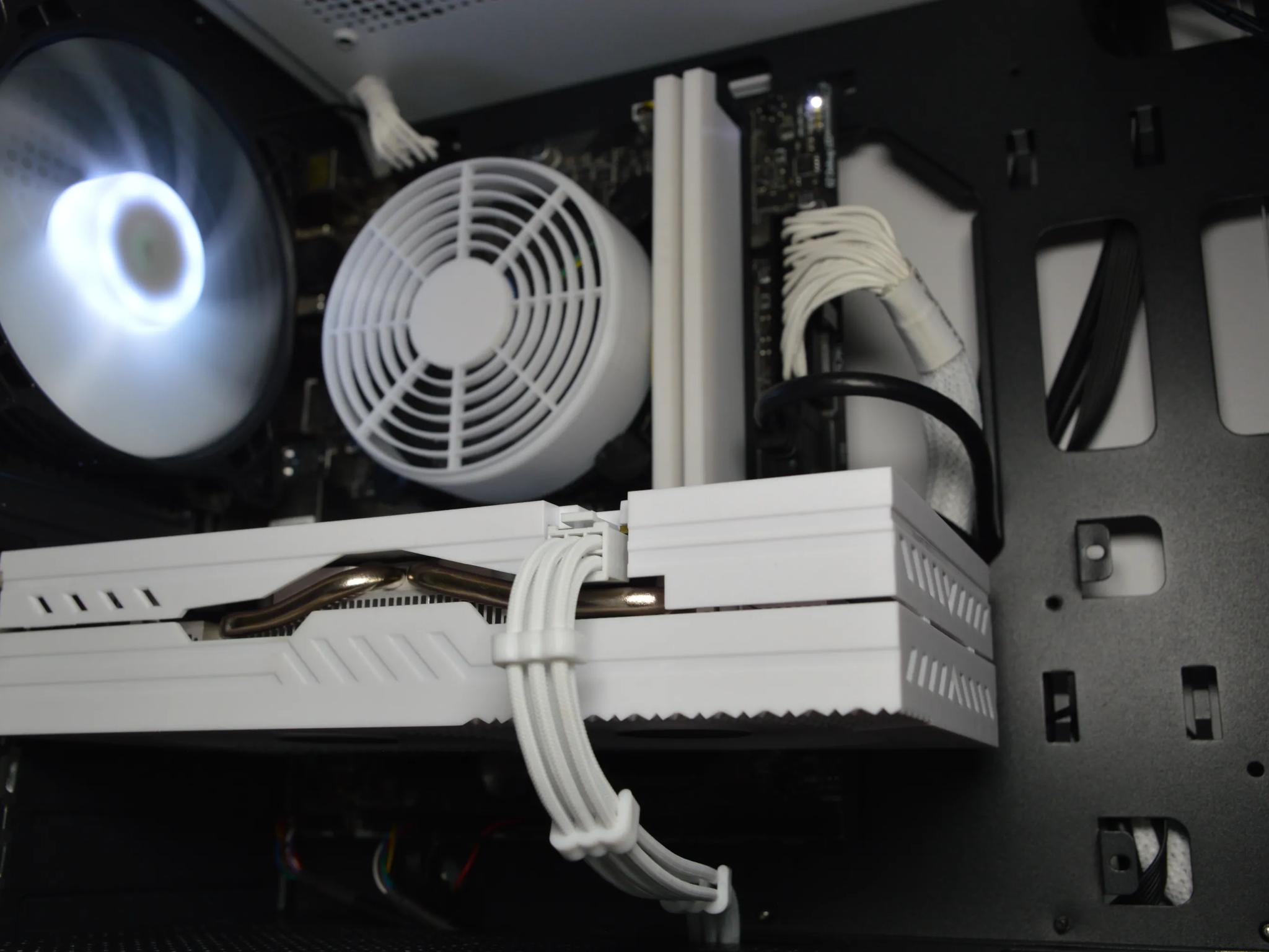 ⚫🌨️| RX 580 8GB | INTEL i5 8400 | 16GB DDR4 RAM | 512GB SATA SSD | Midnight Blizzard |