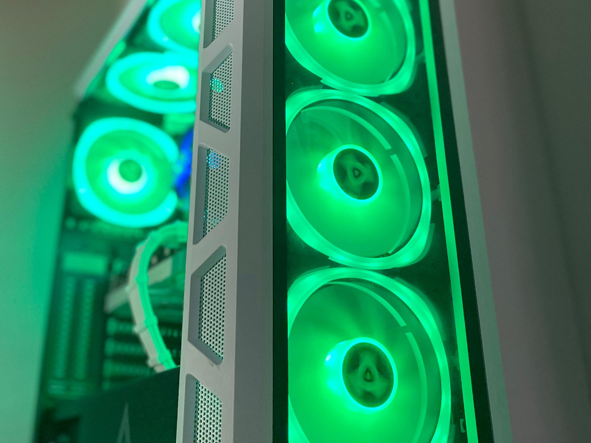 FMD🔥| RX 5700XT|Ryzen 5@4GHz| 16GB DDR4(TForce)| 1TB NVMe SSD| Windows 11 Pro