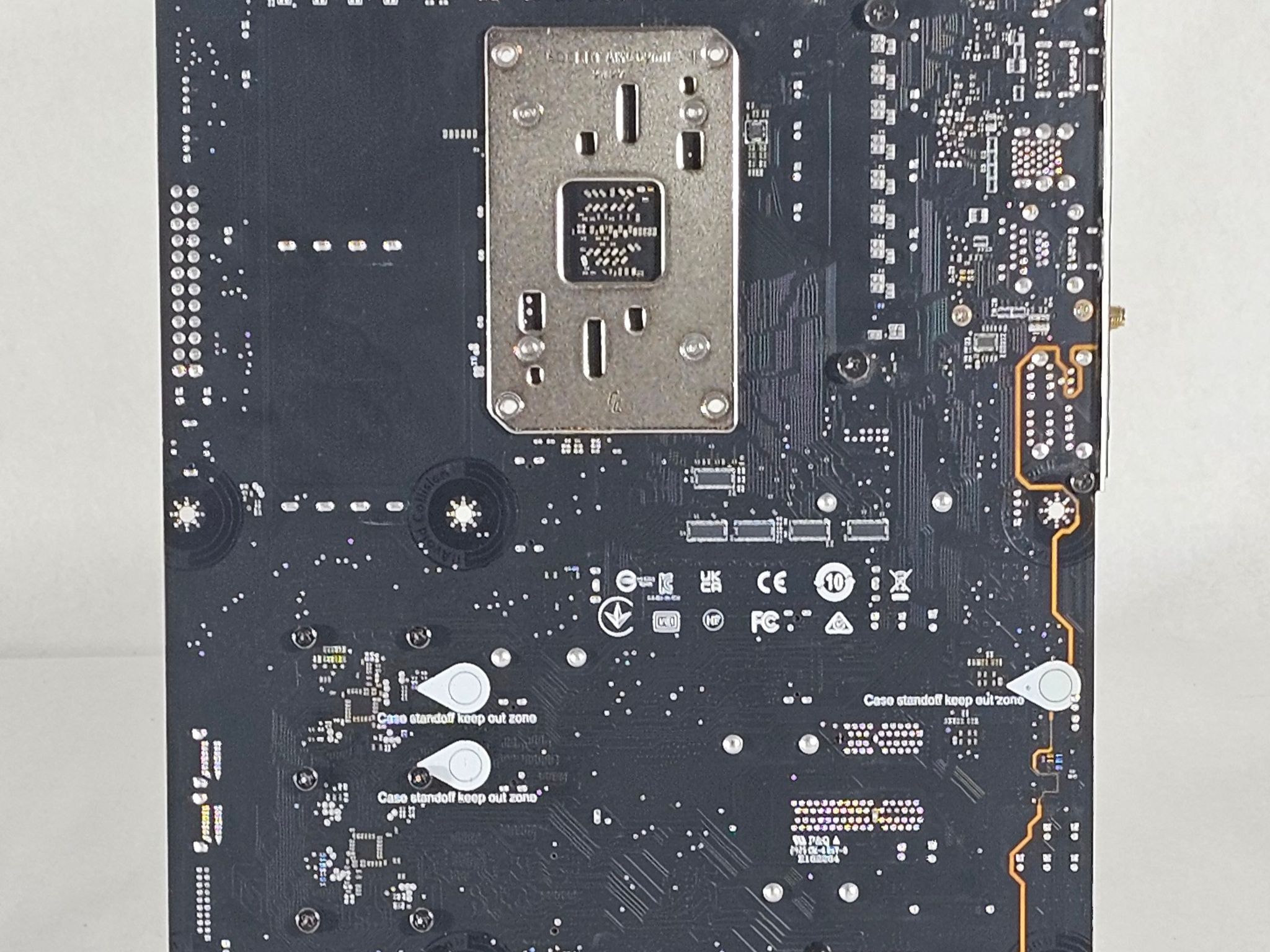 MSI B650 MAG TOMAHAWK WIFI AMD AM5 DDR5 ATX Motherboard