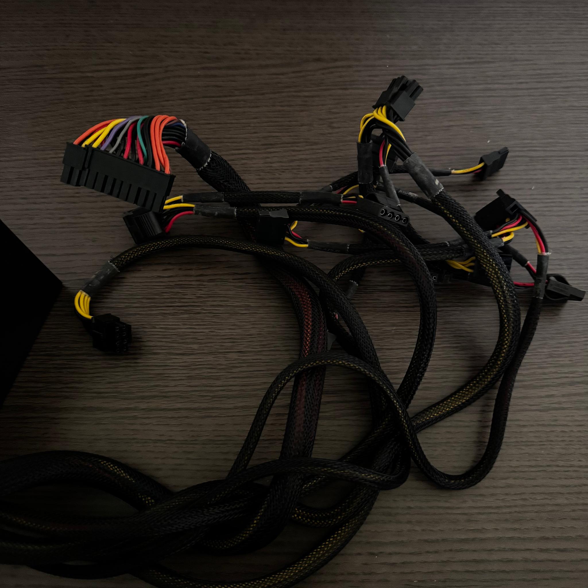 Thermaltake SMART 600W ATX Power Supply 80 PLUS
