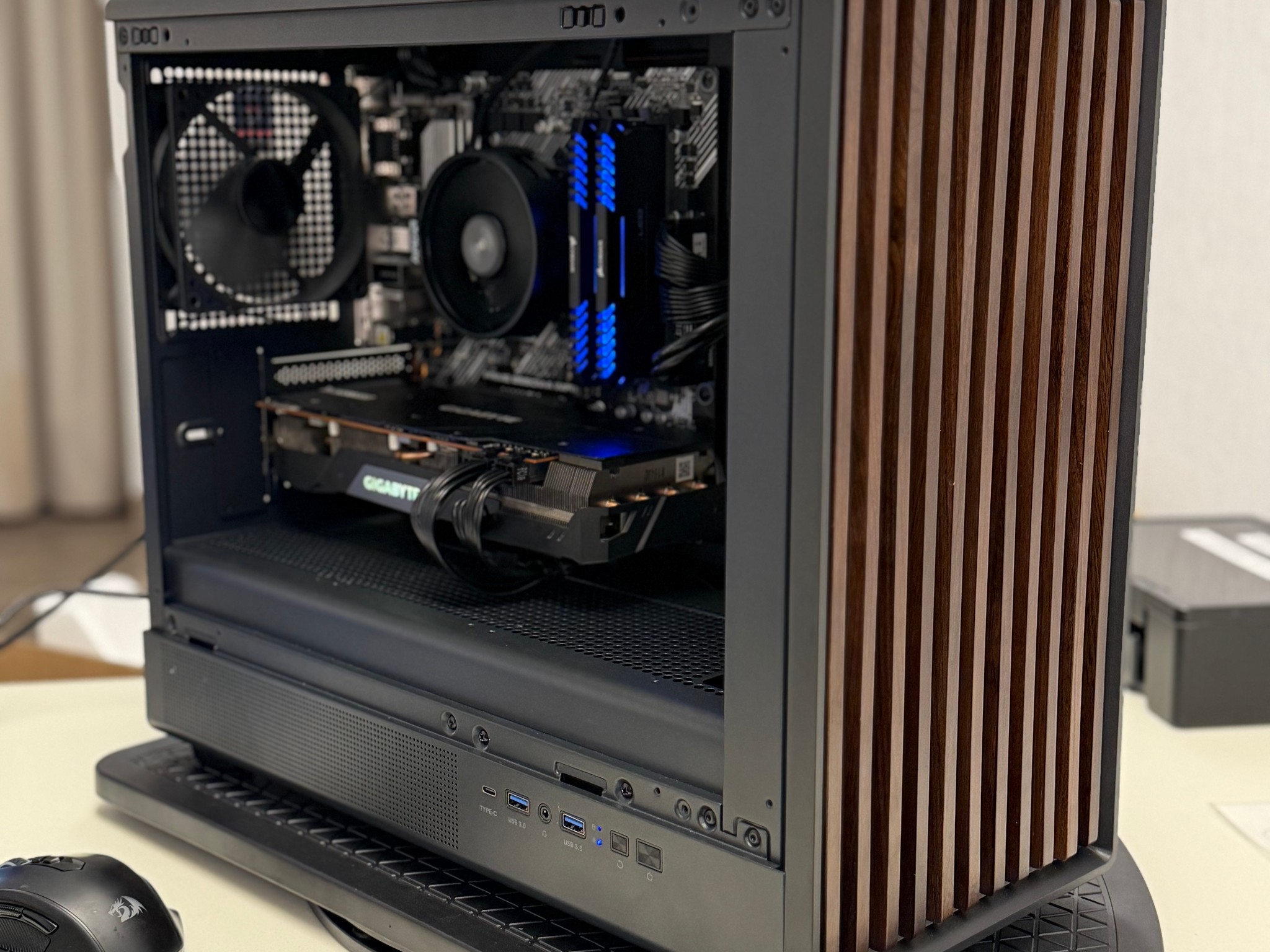 🖤 BLACKWOOD | Ryzen 7 5700G | RX 5700 XT 8GB | 16GB RAM | 500GB SSD | WiFi Gaming PC