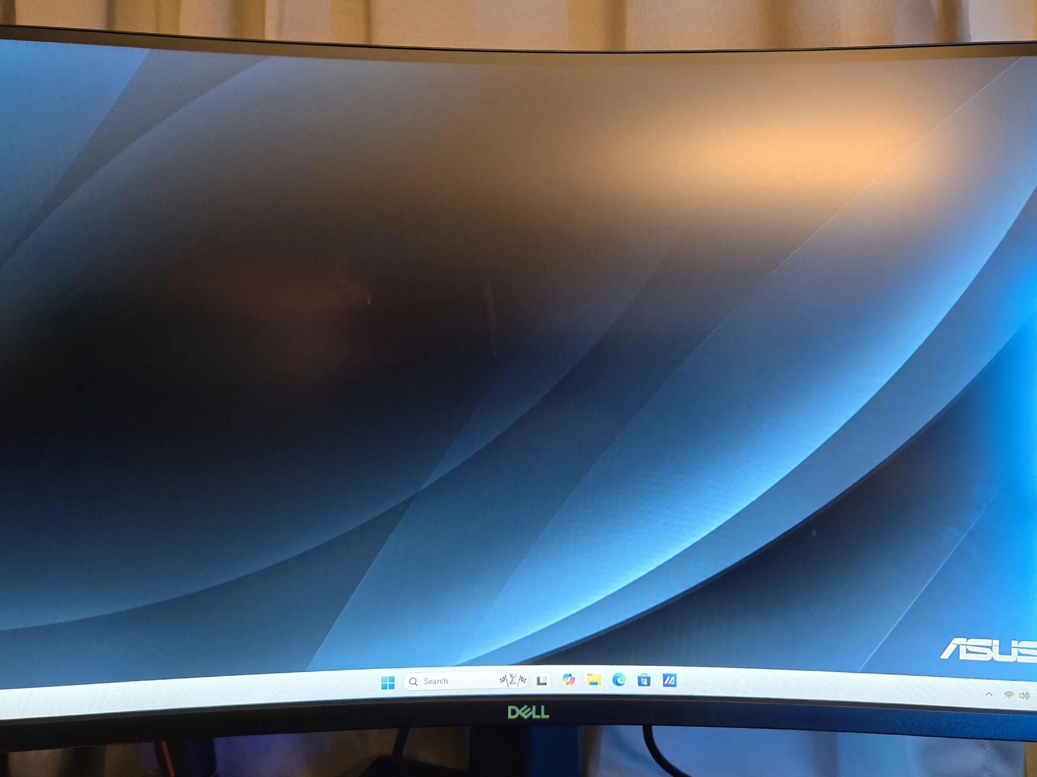 Dell 27 Curved Gaming Monitor – S2721HGF 144Hz