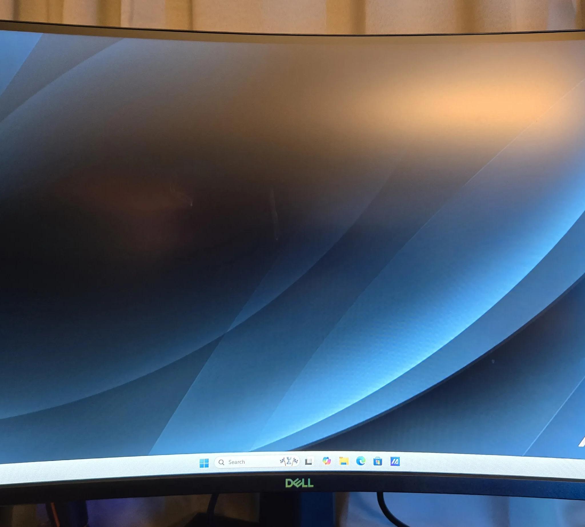 Dell 27 Curved Gaming Monitor – S2721HGF 144Hz