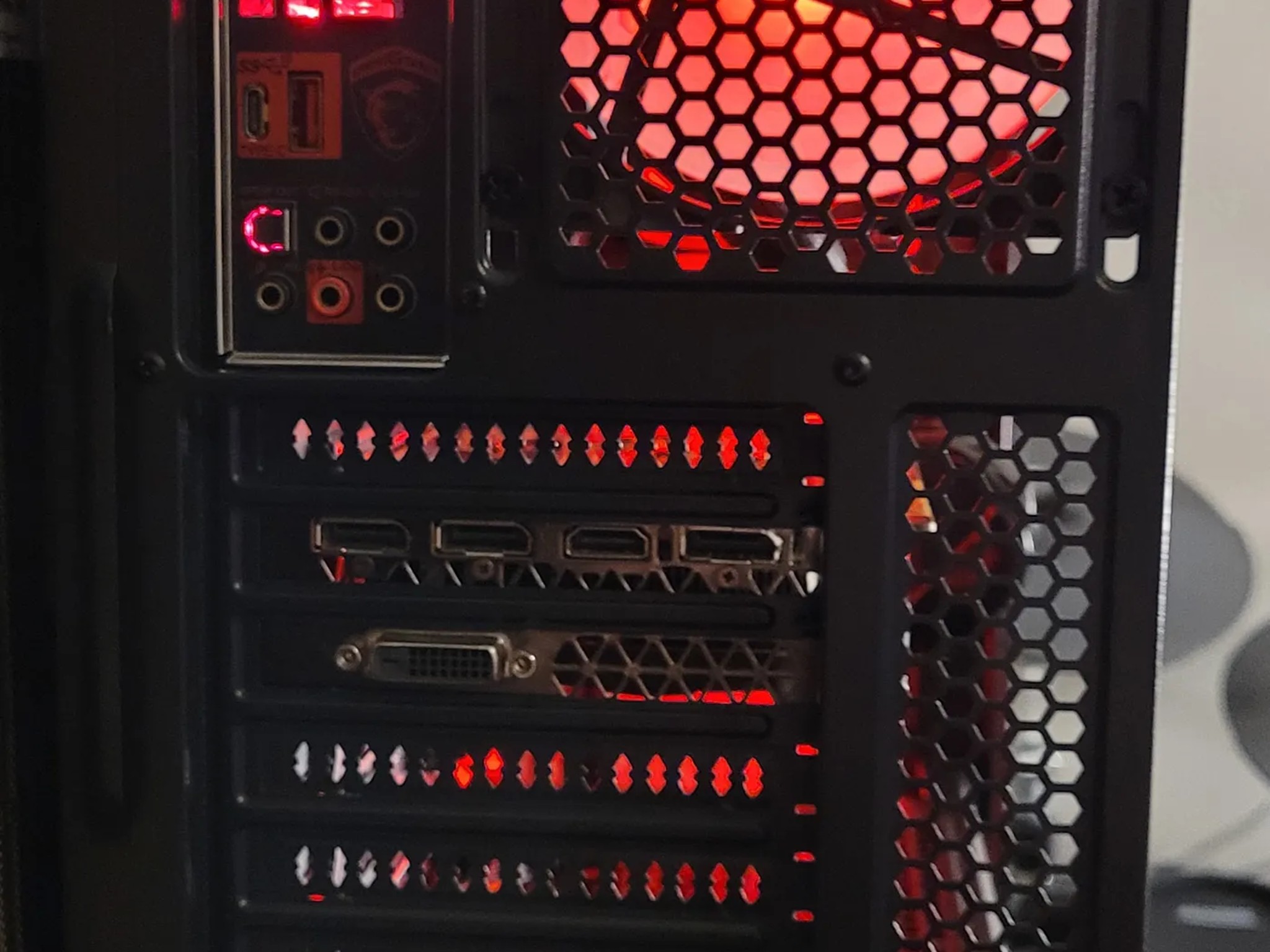 1080p Starter Gaming PC | Intel i7-7700k & Zotac GTX 1070 Mini 8GB
