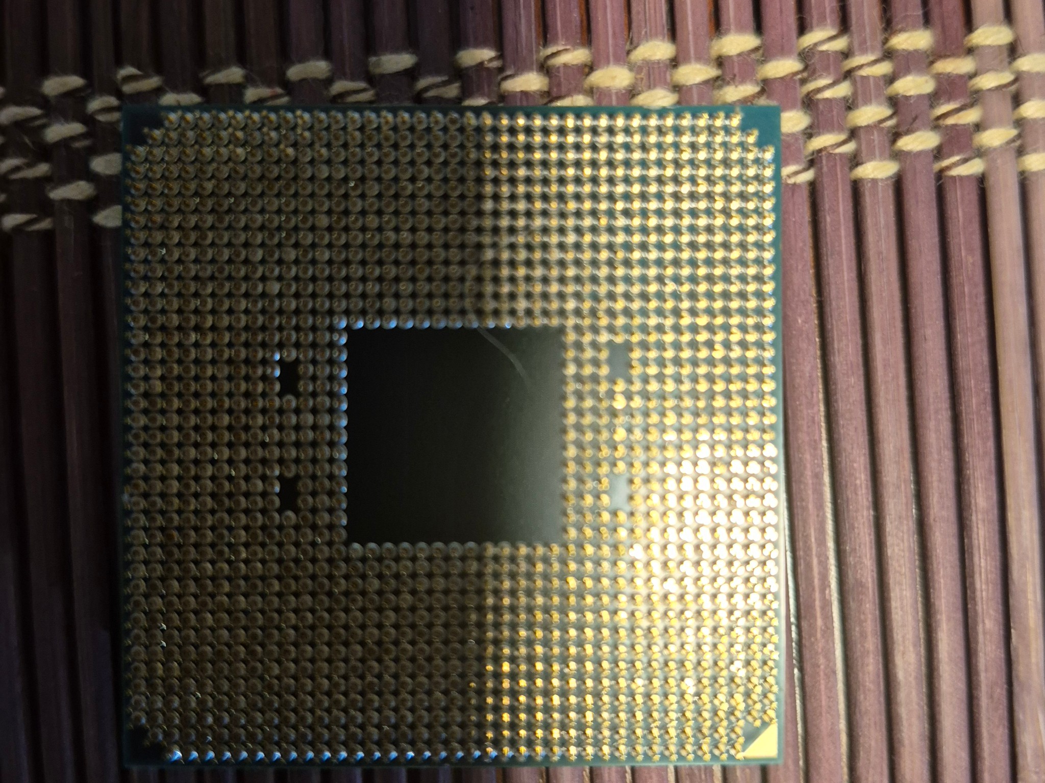 AMD Ryzen 7 3700X