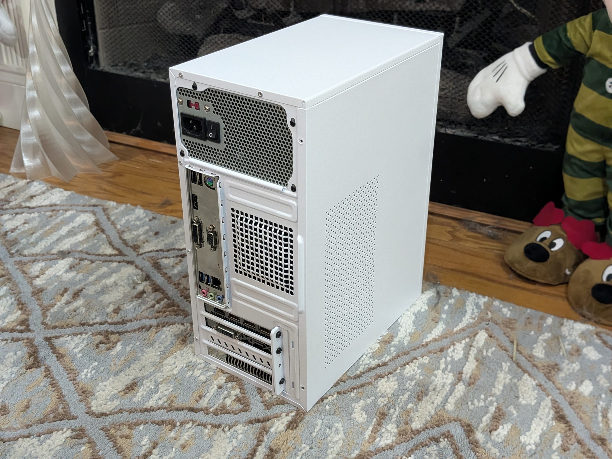 160 FPS Fortnite | 180 Day Warranty | i5-8400, RX 570 8GB, 16GB RAM, 480GB SSD, Win11
