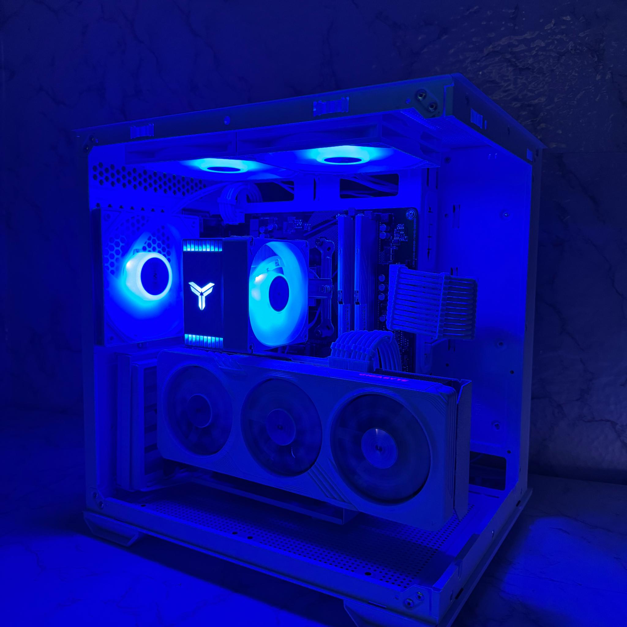 🌨️❄️Snow 1440p Rx 7600 Xt Machine 🌨️❄️ Ryzen 5 5600🌨️❄️ W11 pro 🌨️ 32gb Ram 🌨️❄️ 1Tb storage 🌨️❄️