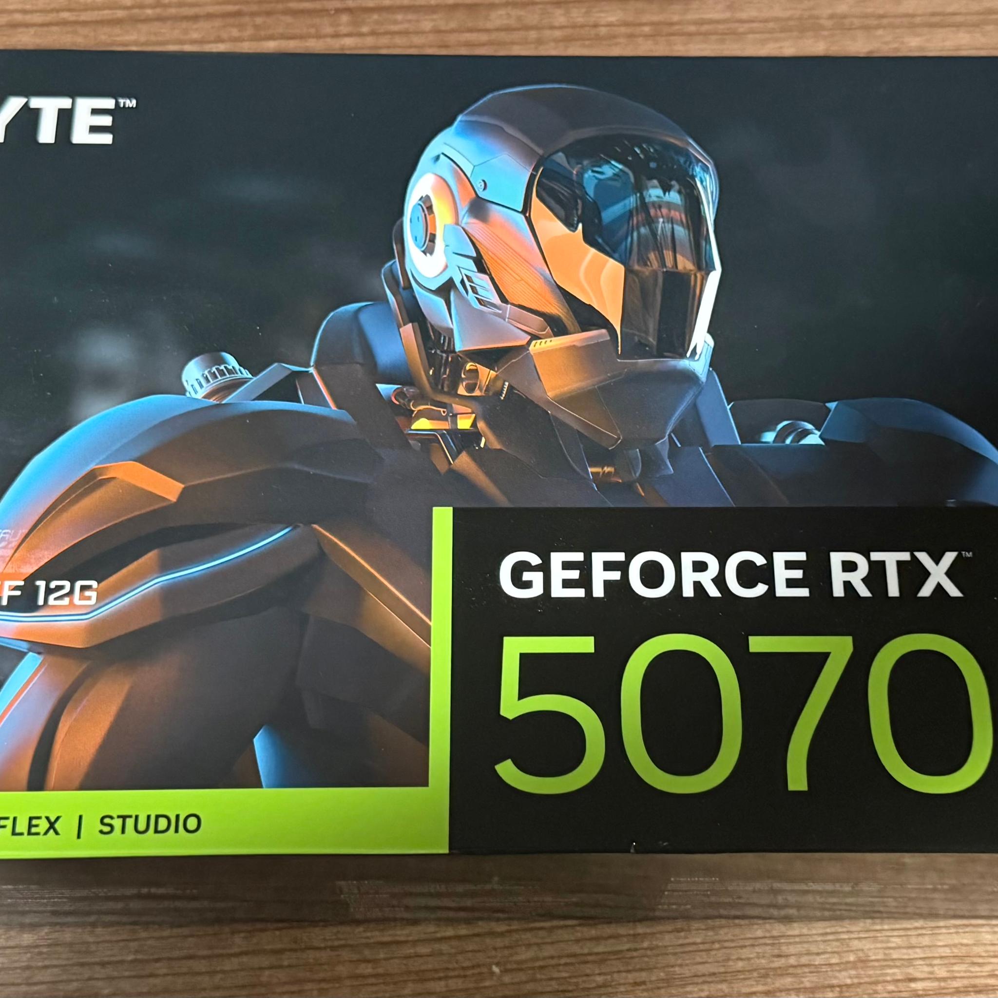 GIGABYTE GeForce RTX 5070 WINDFORCE OC SFF 12G