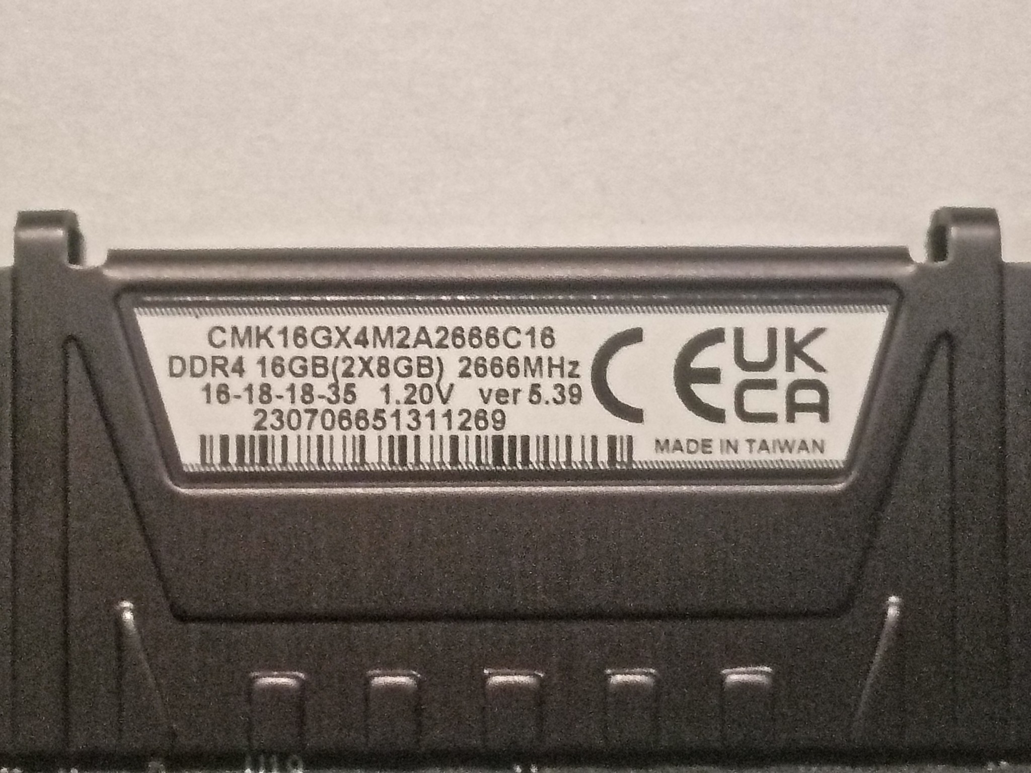 Corsair Vengeance LPX 16GB (2x8GB) DDR4 2666MHz 288-Pin DIMM CMK16GX4M2A2666C16