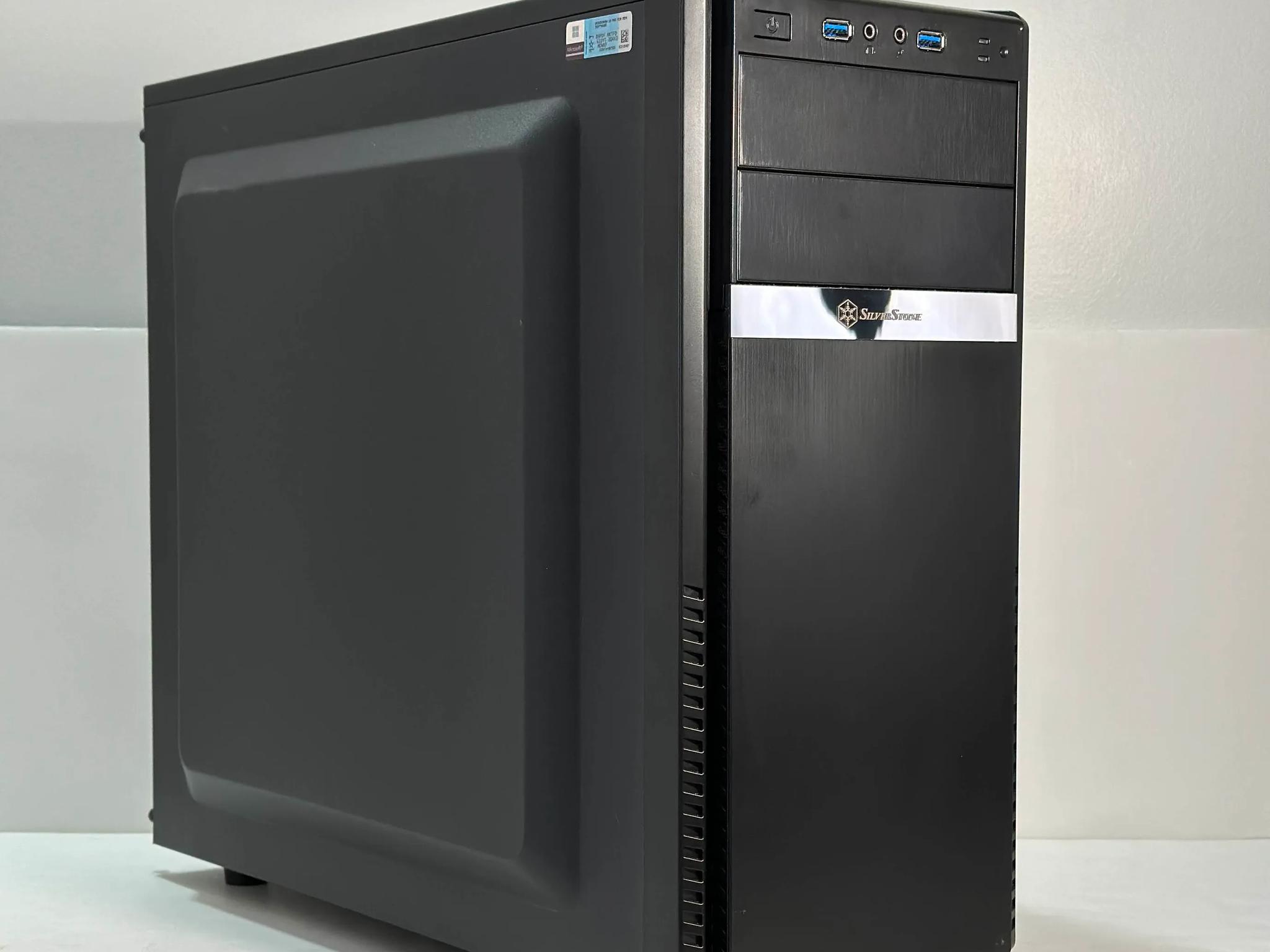 SilverStone Technology PS11 ATX Mid Tower Computer Case W/ 2 120mm Fans