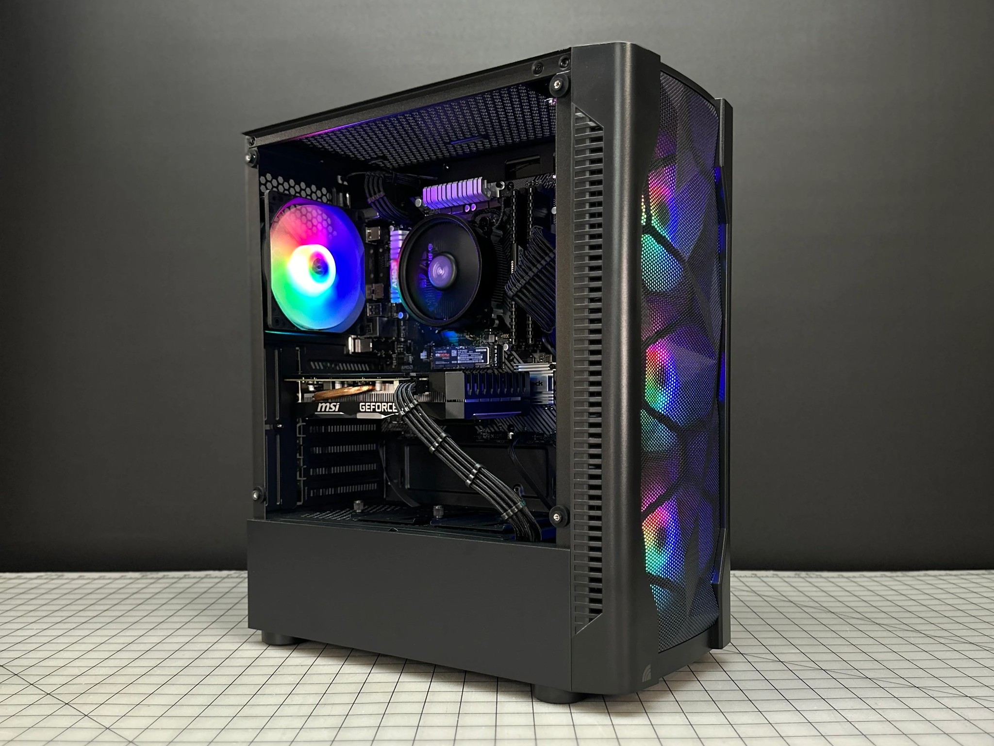 🏰♜Barracks♜🏰 GTX 1660ti / AMD Ryzen 7 2700x / 500GB NVME SSD / 16GB Ram / WIFI / WIN10