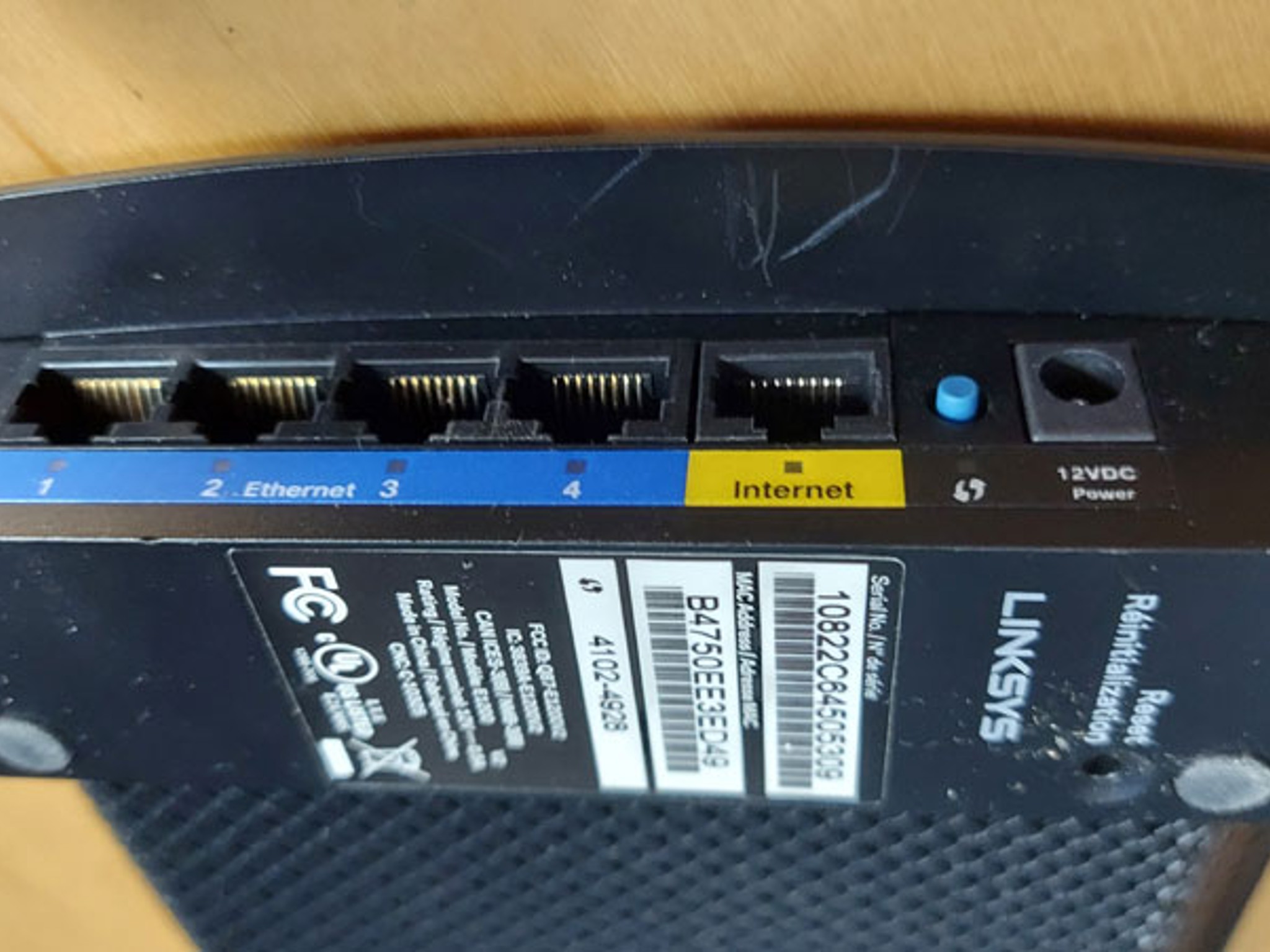 Linksys N300 4 Port 10/100 WiFi Router E1200-NP WIFI 300Mbps * TESTED & WORKING *