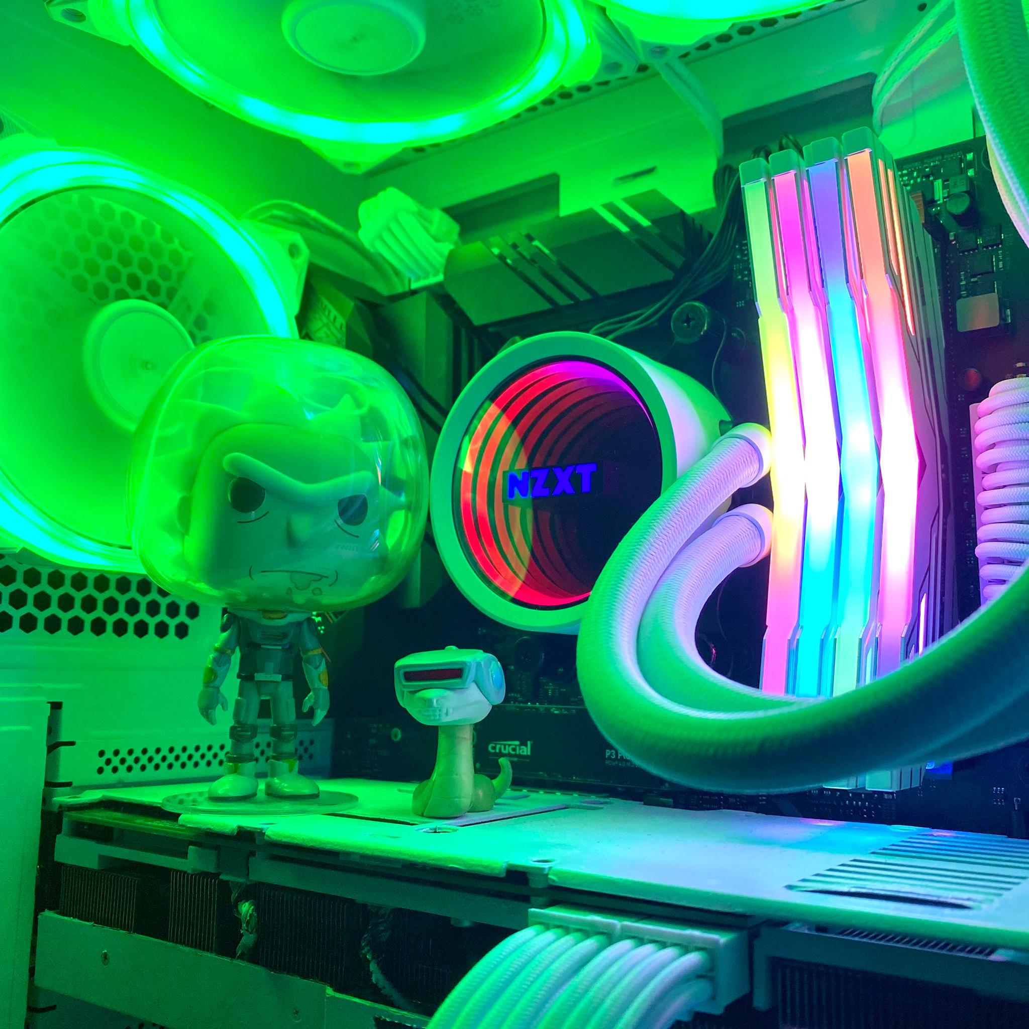 SPaCe Suit RiCK🪐| Ryzen 7 5800X| RTX 3080| 32GB RAM| 1TB NVMe m.2 SSD| Windows 11 Pro