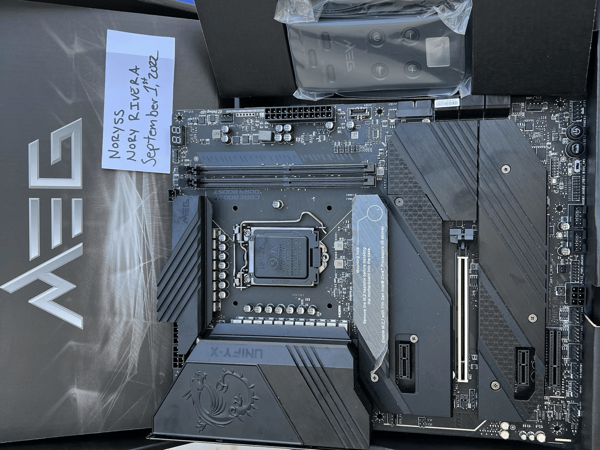 MSI MEG Unify-X Z590 
