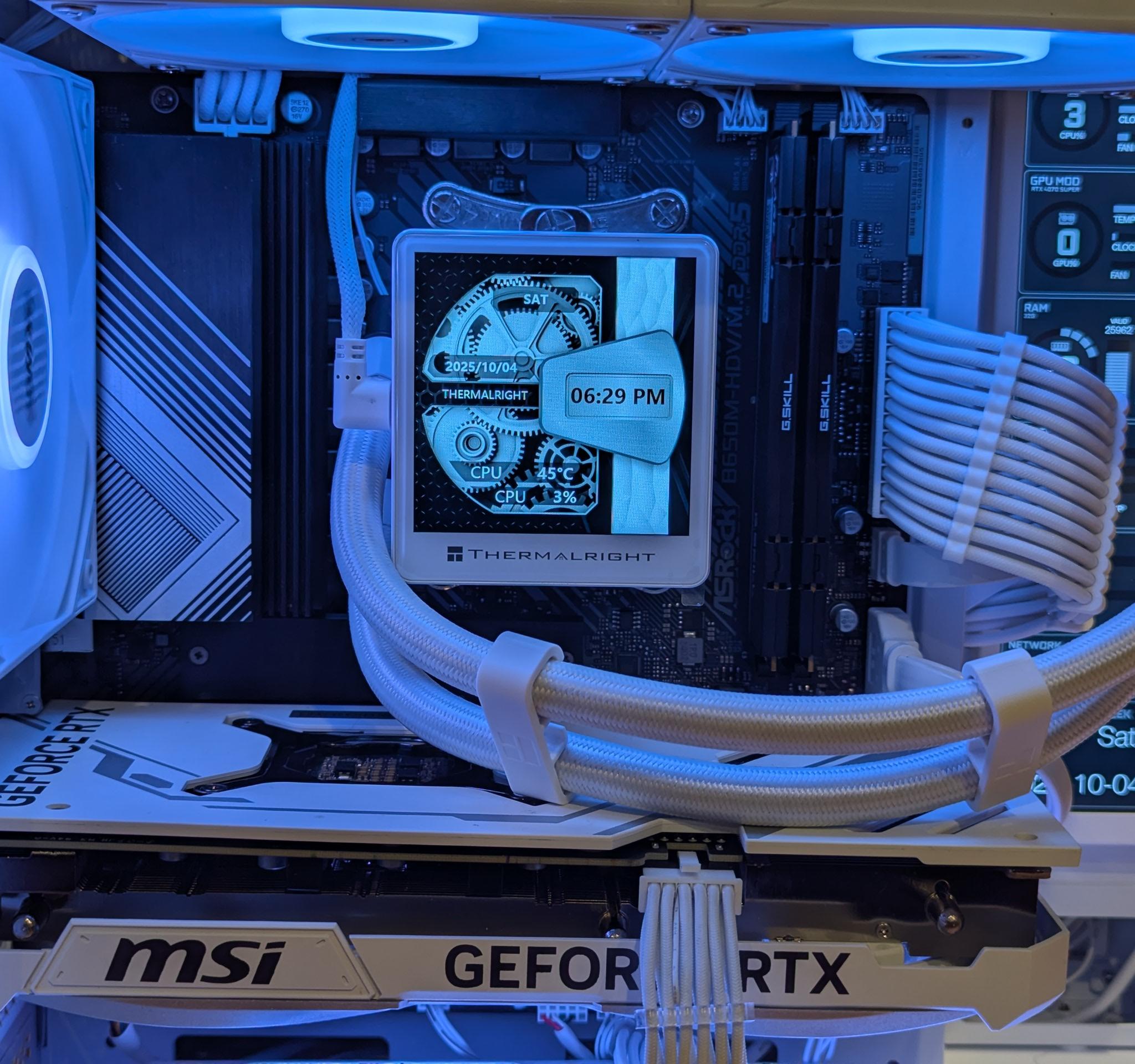 ⚪🖤 Ryzen 5 7600X | RTX 4070 Super | 32GB DDR5 | 1440p Gaming PC