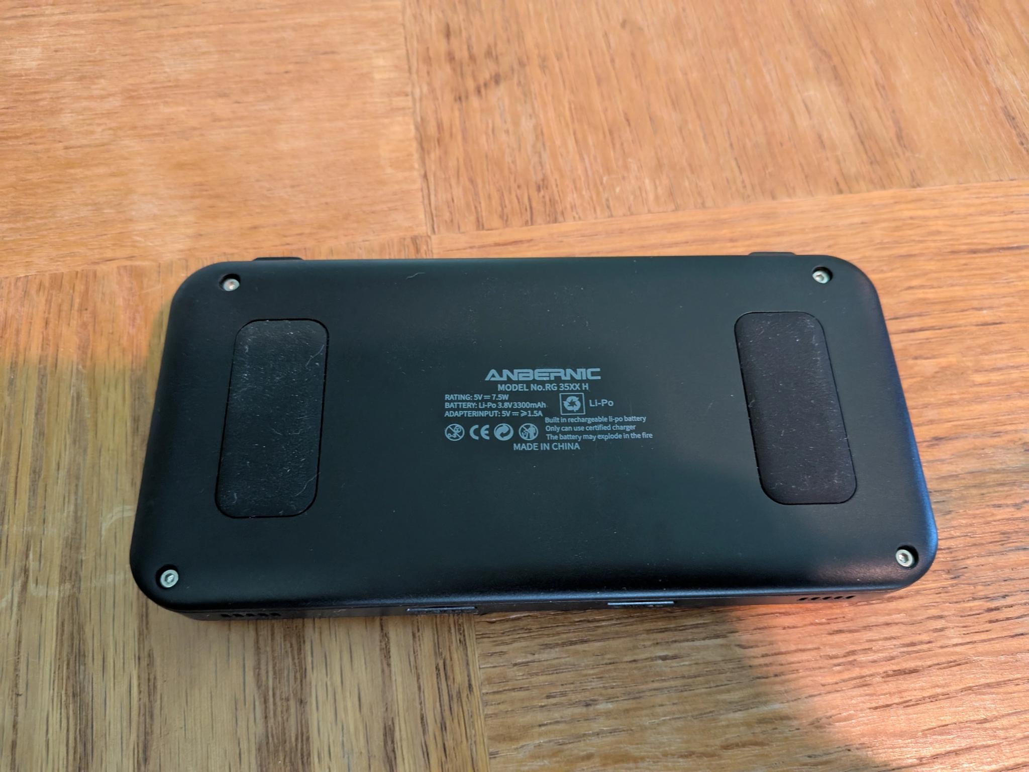 Anbernic RG35XX H Retro Handheld Game Console