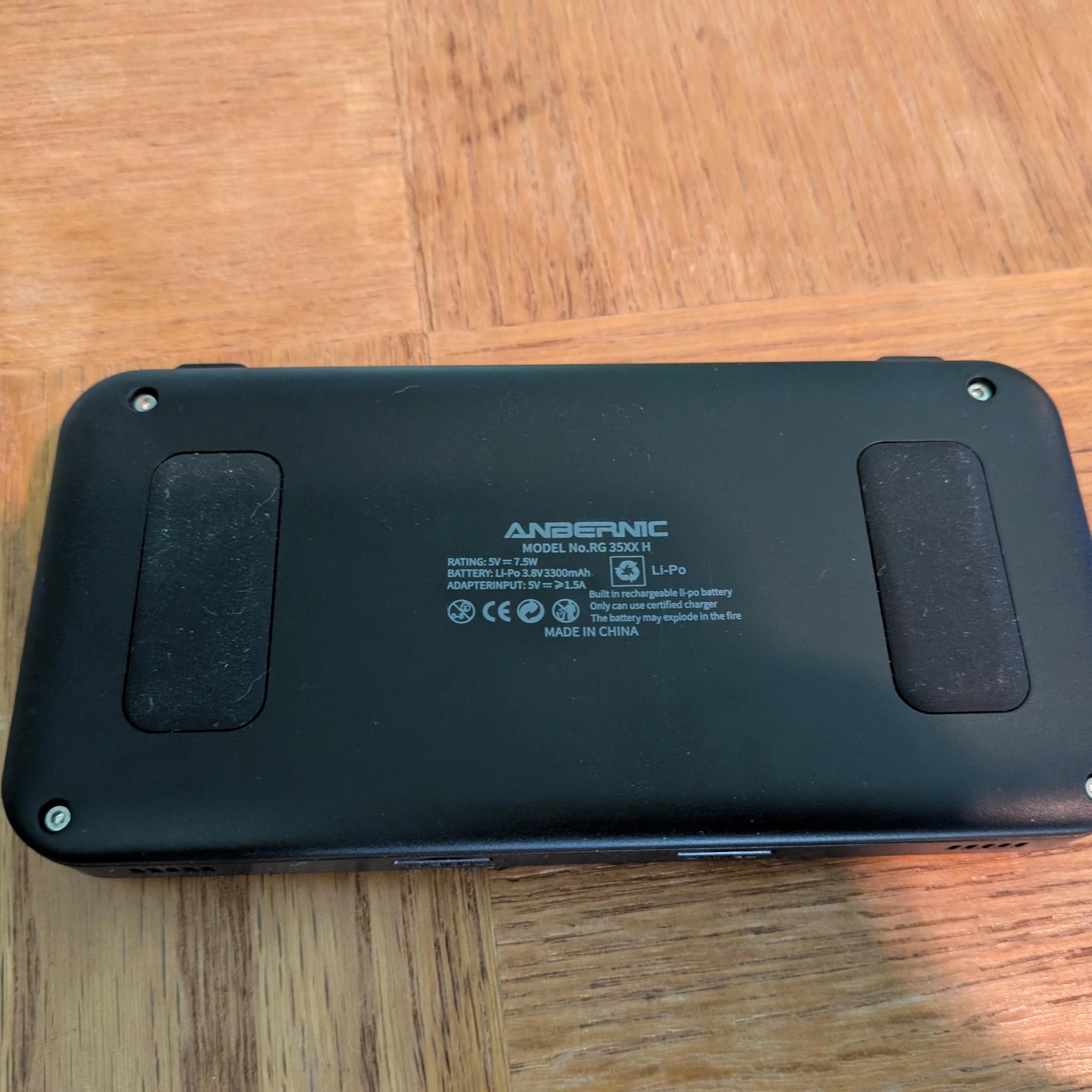 Anbernic RG35XX H Retro Handheld Game Console