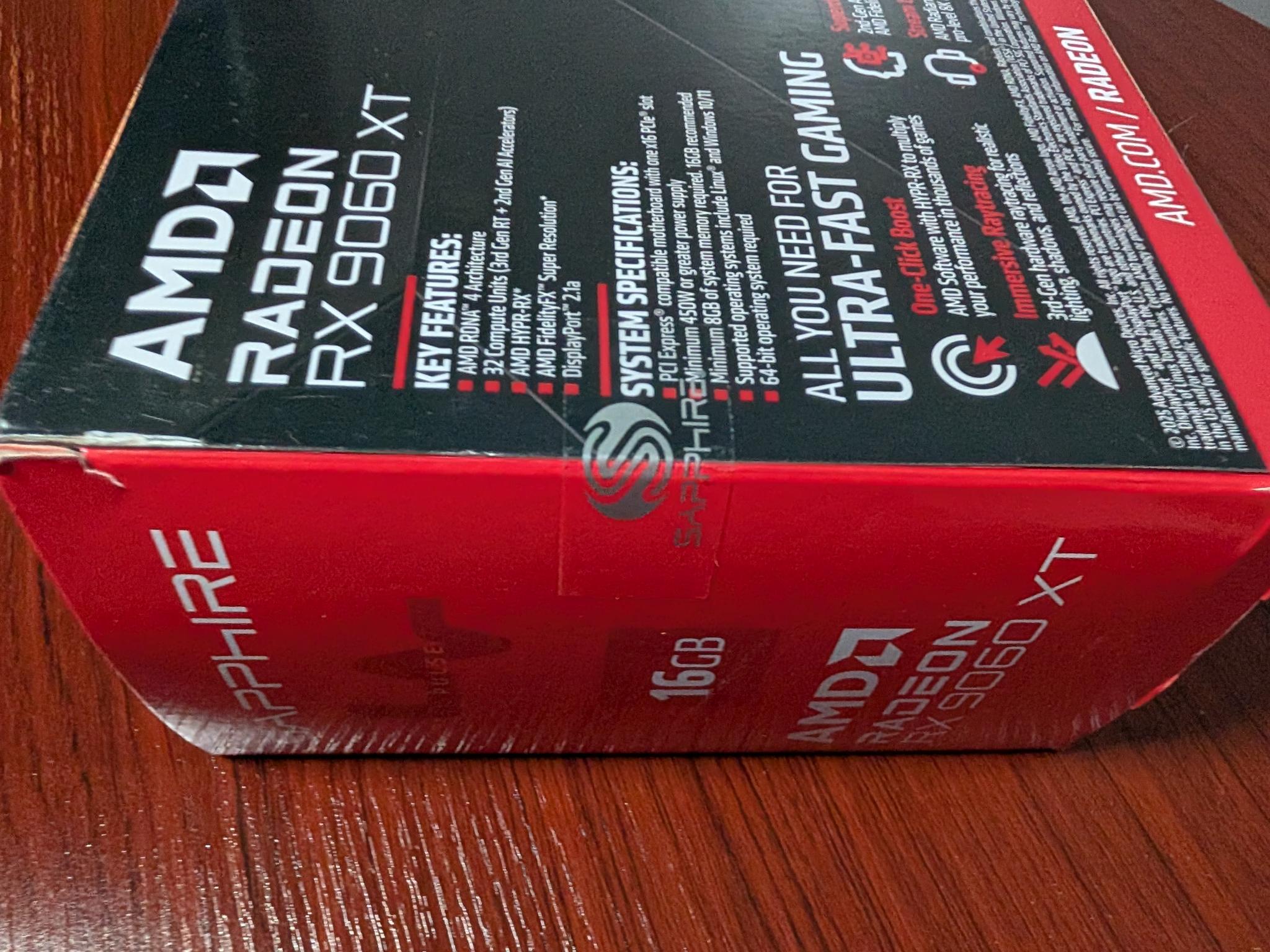 Sapphire PULSE Radeon RX 9060 XT 16GB
